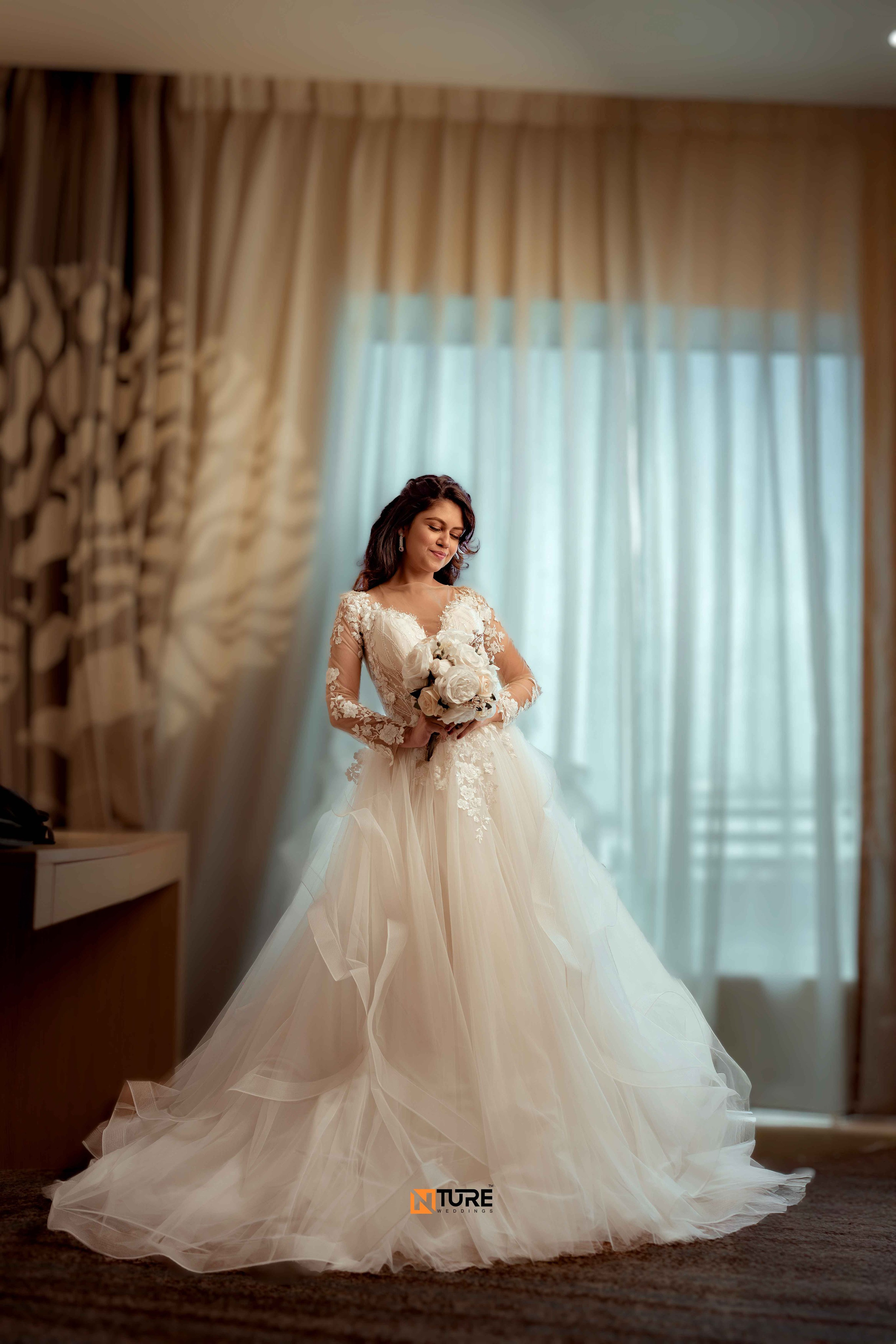 ROSHINI. NTURE WEDDING