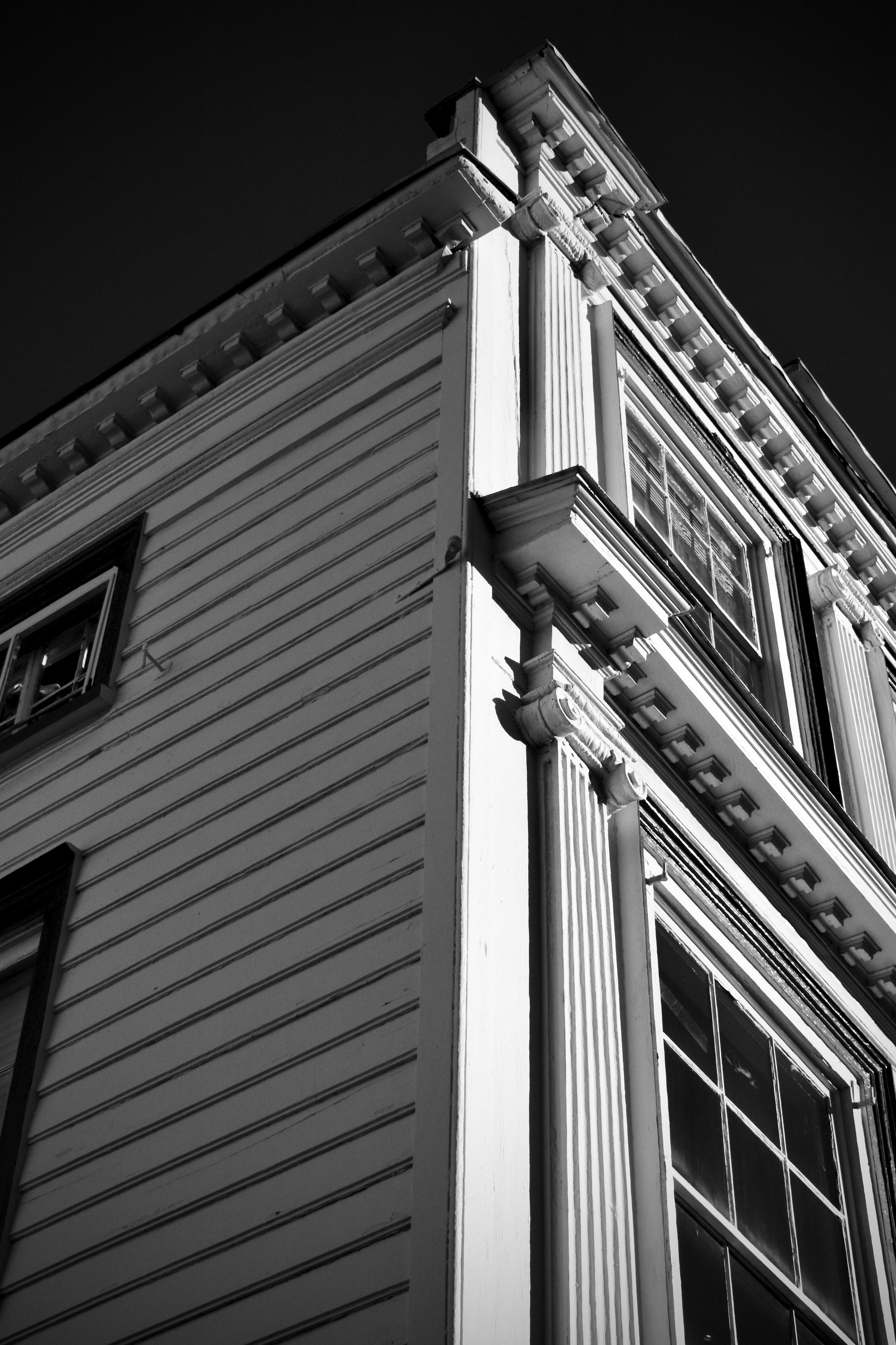 Monochrome. Sonny Photos