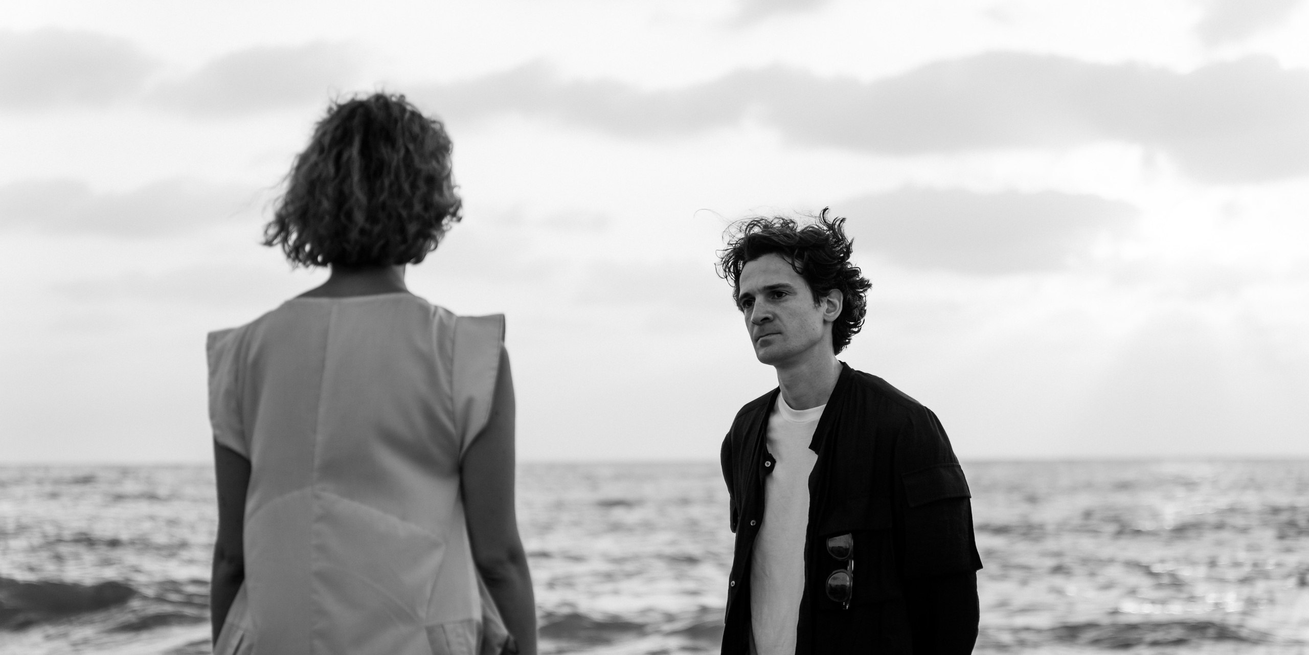 Sasha & Masha. Art and outdoor photography