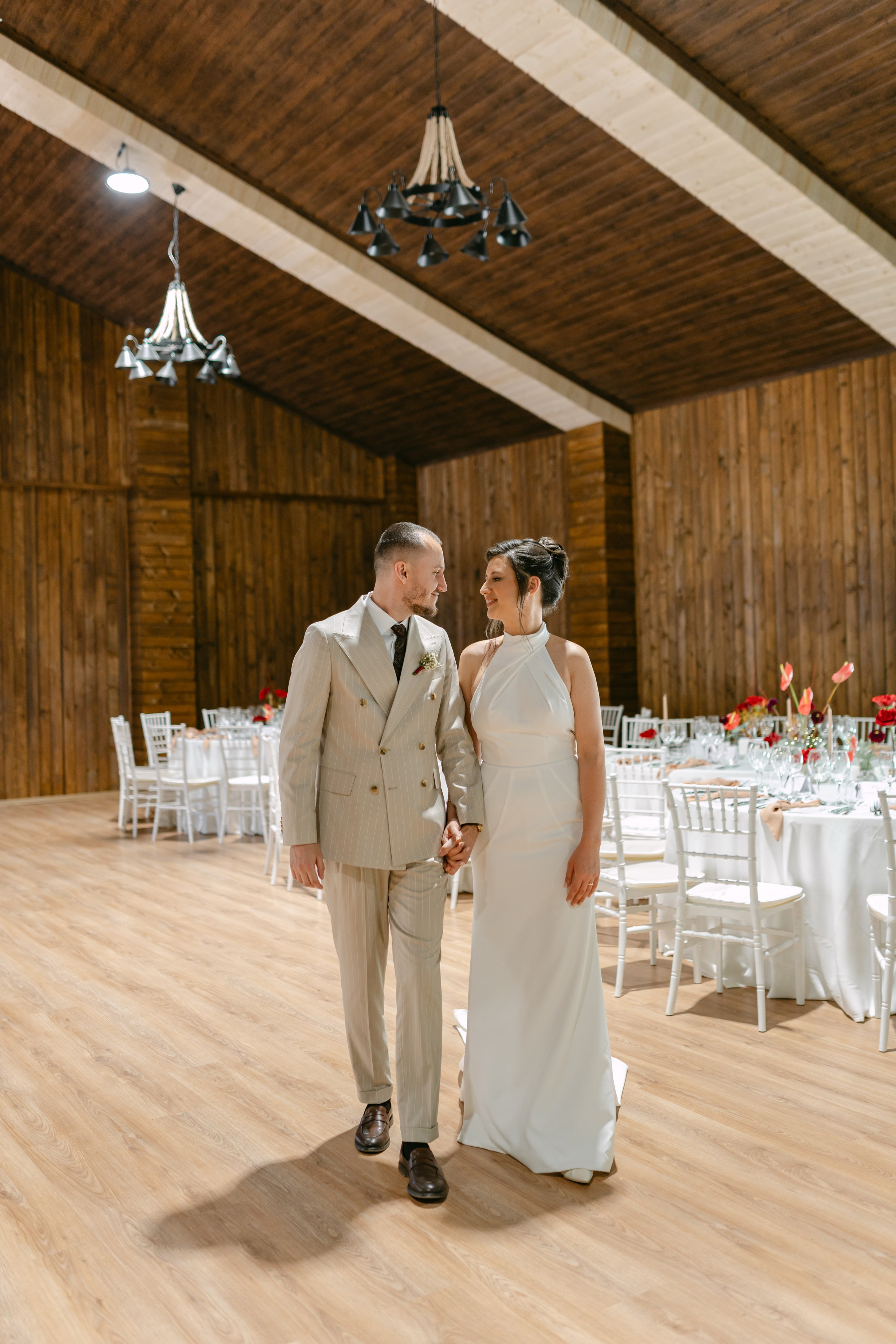 Alex & Corina. Gabrielacojocariu.com