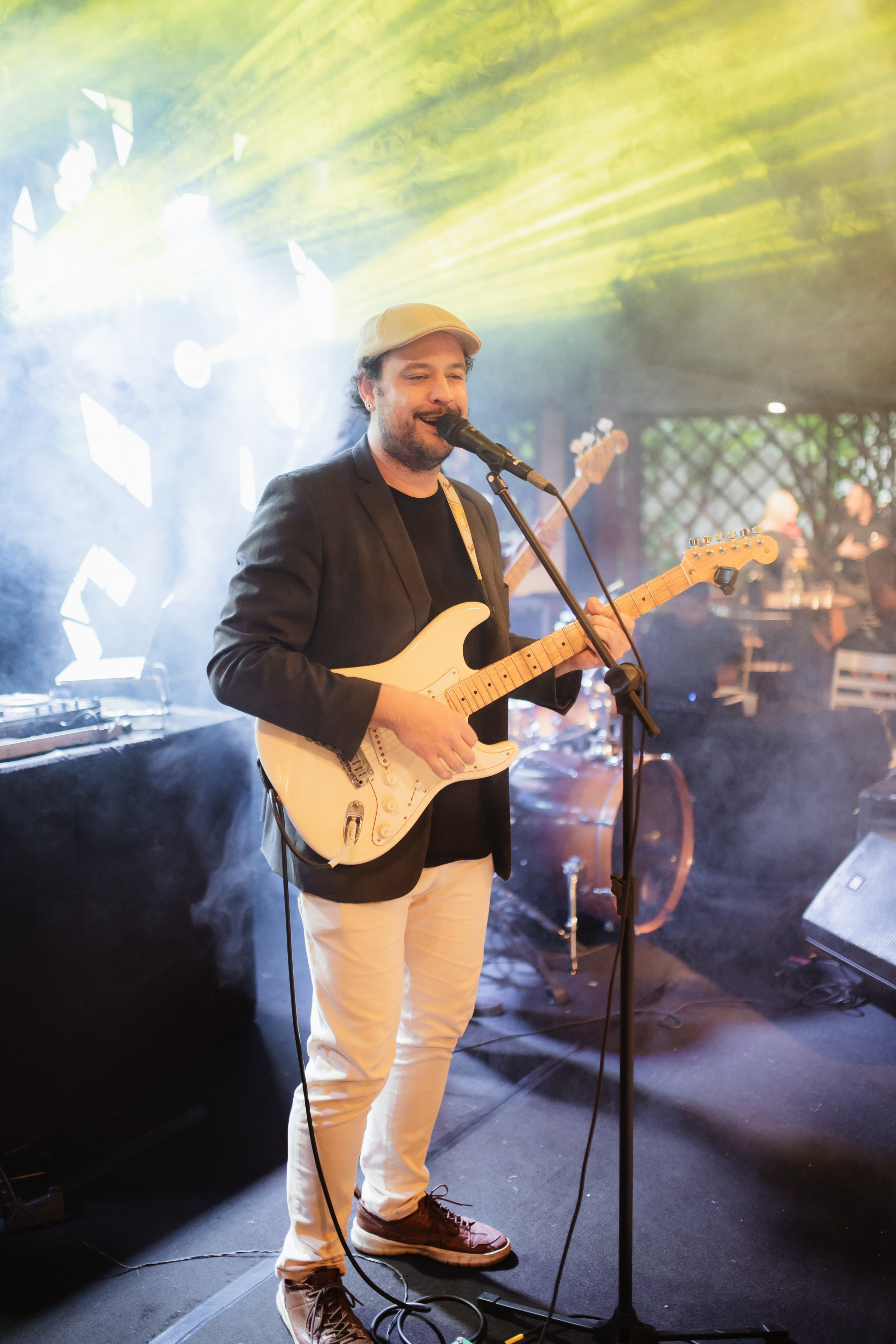 Marcella & Daniel. Lembrar não é só ver. É sentir de novo