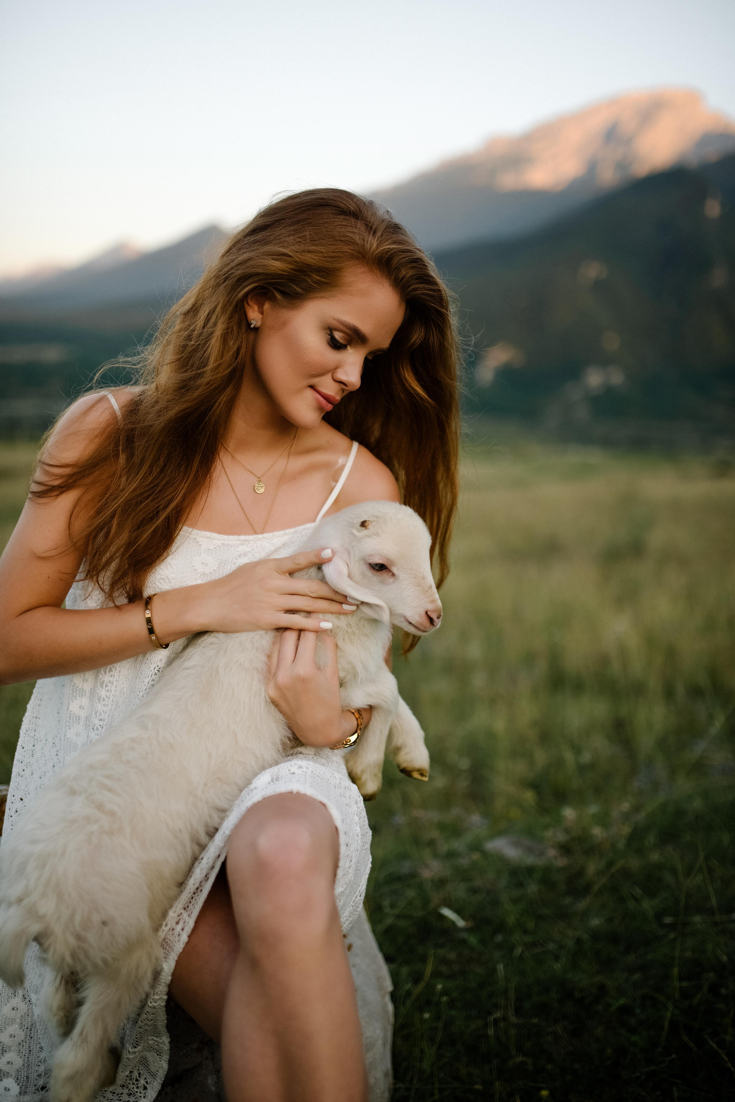 Sunny day. Wedding photo and video Texas