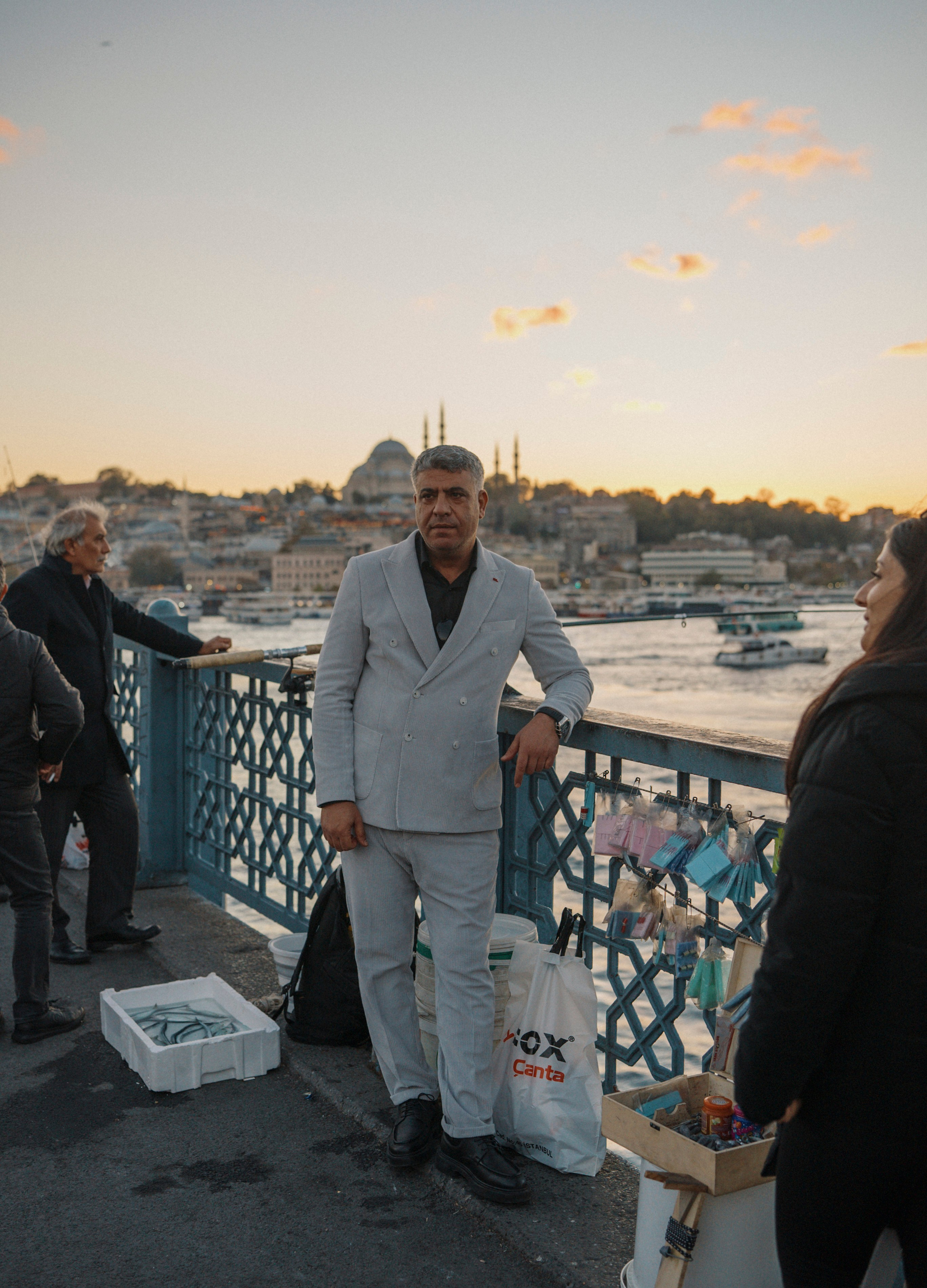 СТАМБУЛ. Стрит-фотография, полная абсурда, идиотизма и красоты