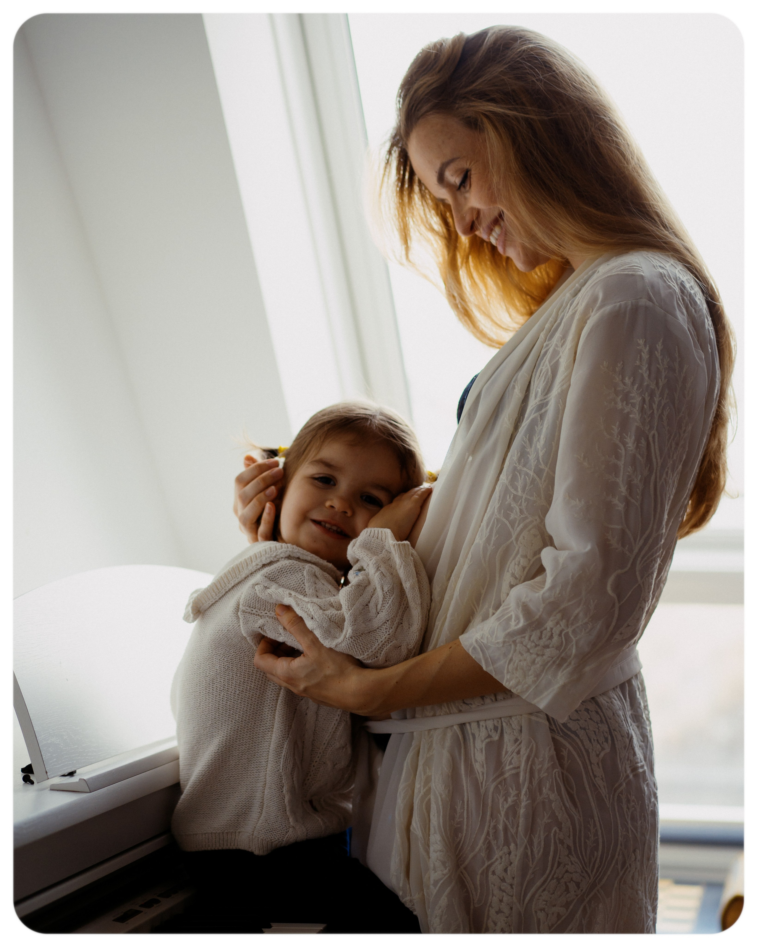 Pregnancy Moment. Elena Pretzner Photography