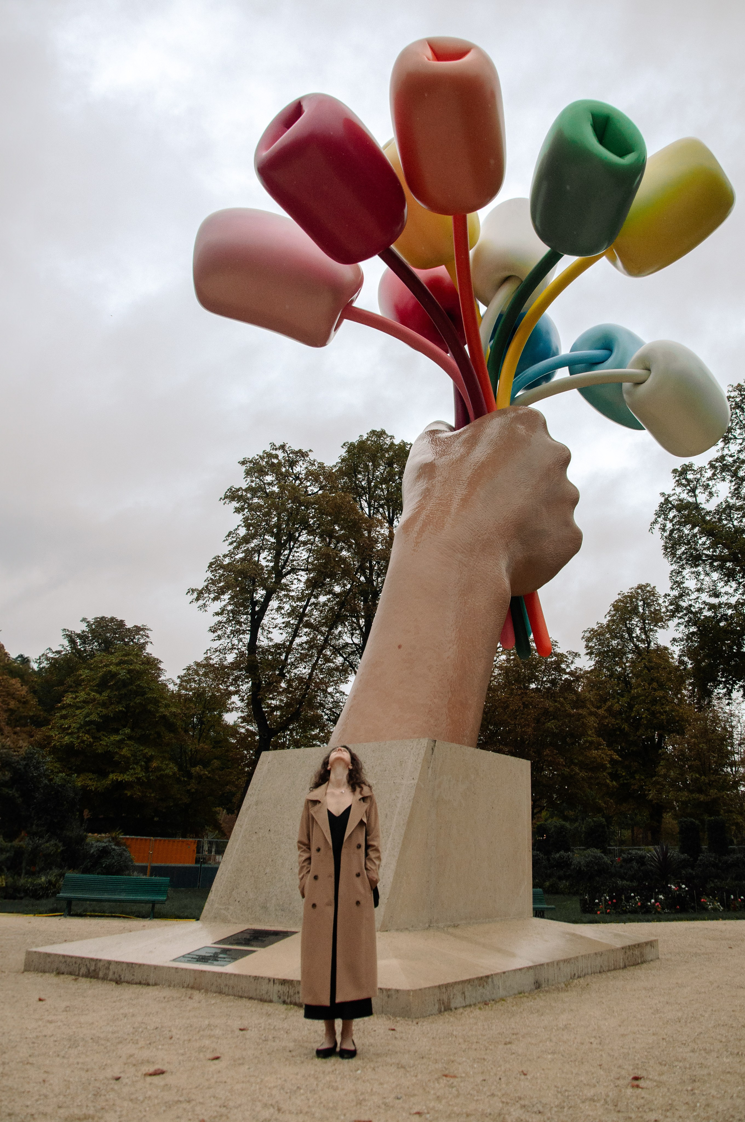 Rainy Paris Photoshoot. Paris photographer — Polina Osipova