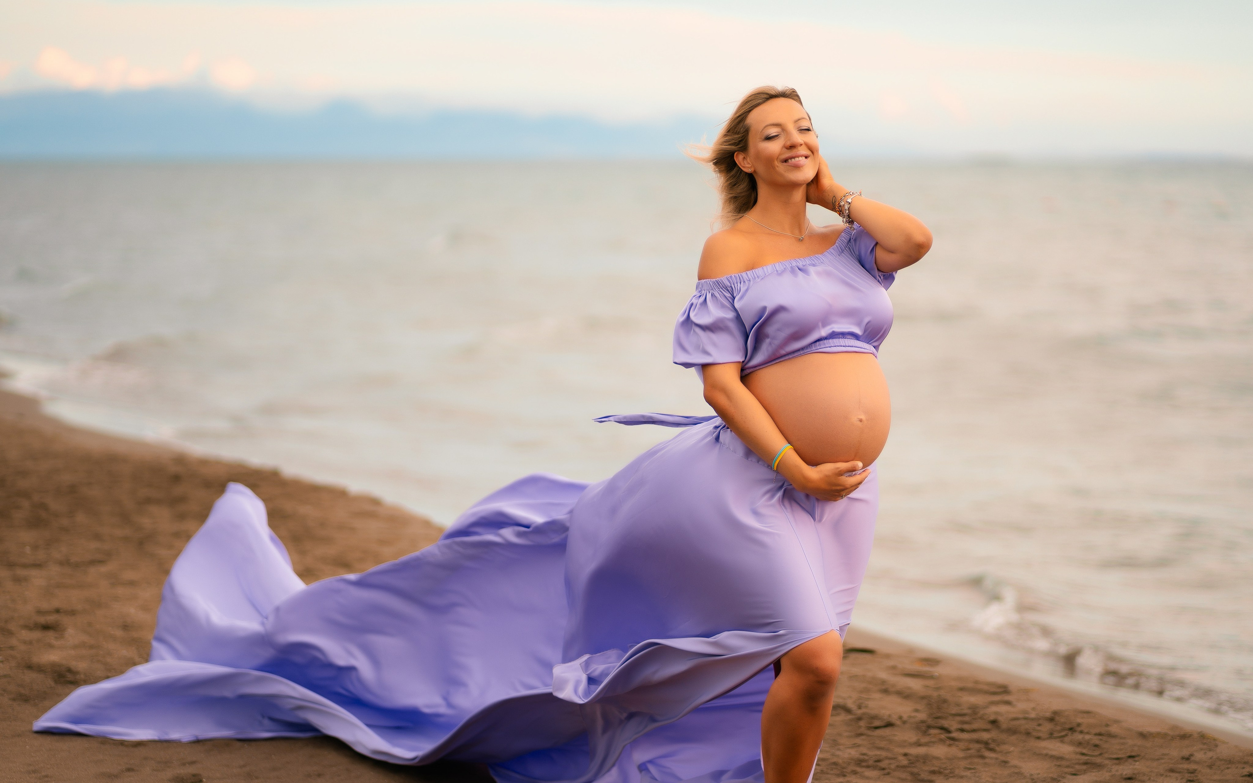 PREGNANCY. Montenegro photographer and videographer