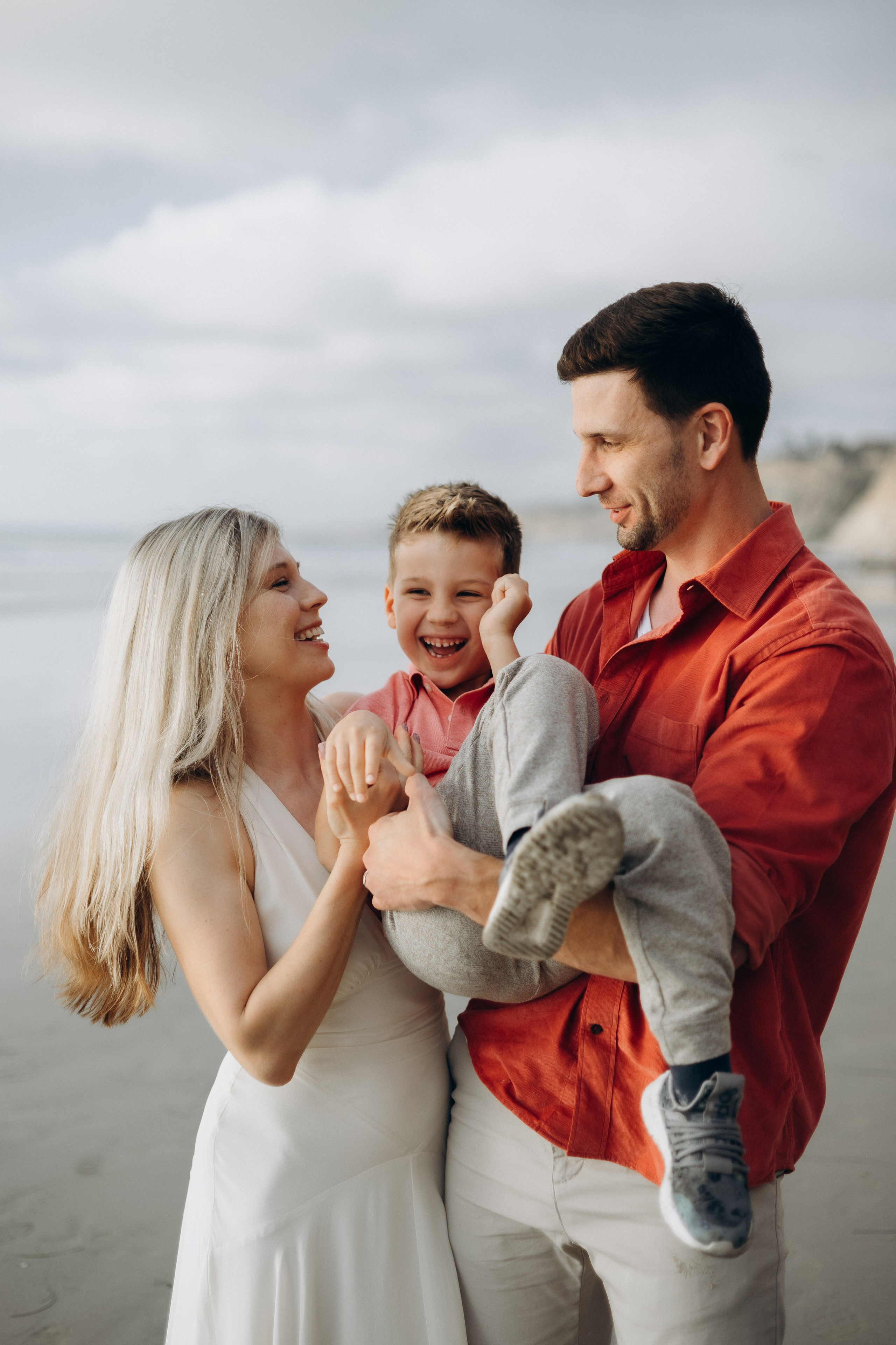 *. Wedding and family photographer San Diego