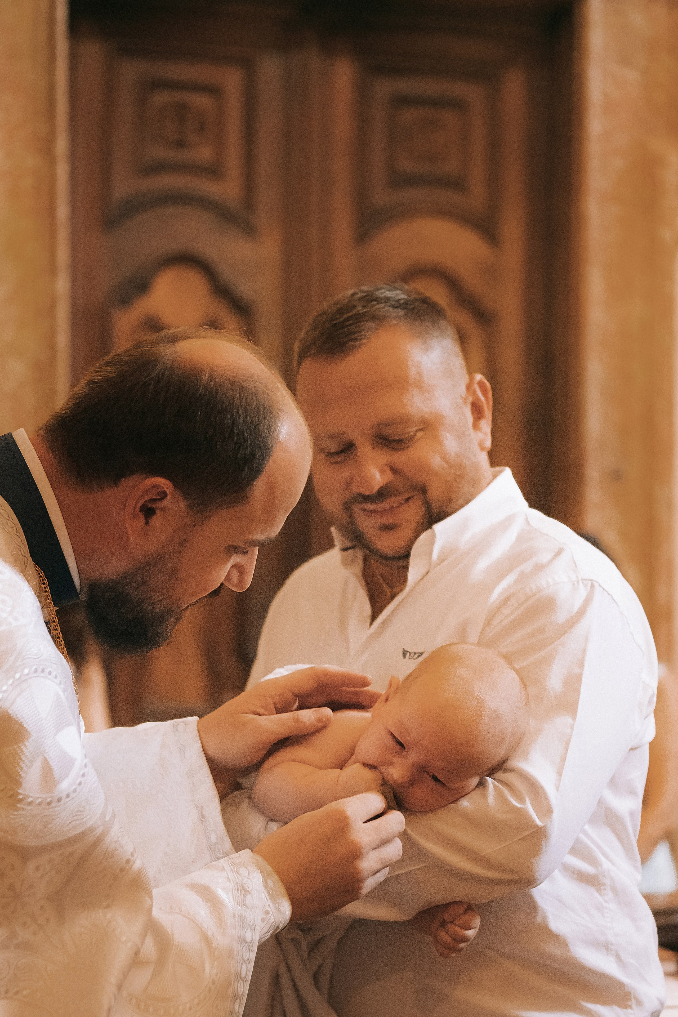 Хрещення. Валерія Сичова. Сімейний та репортажний фотограф в Португаліі