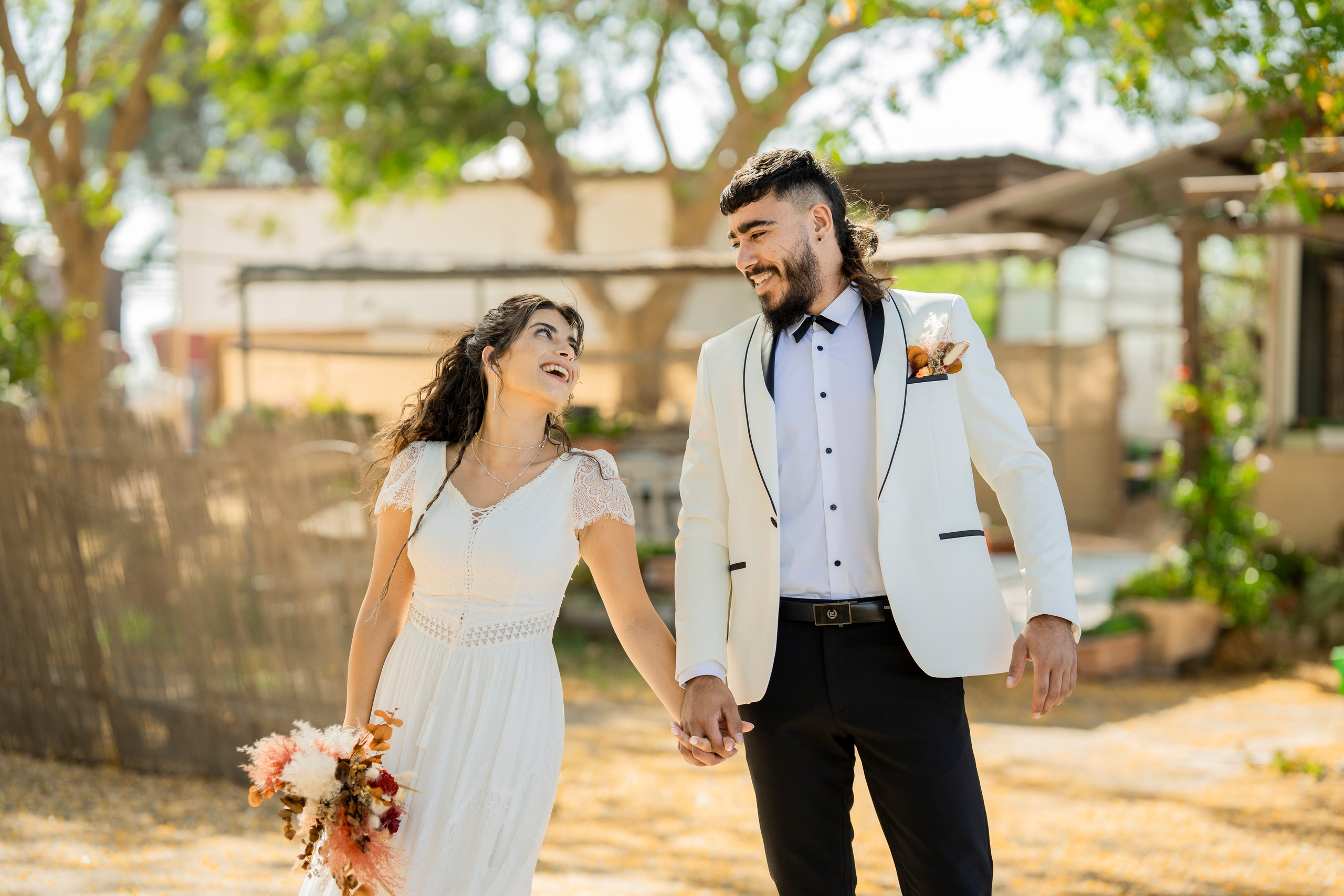 אביה ואחיה. יוסף מזרחי צילום חתונה, ברית וזוגיות. צלם מקצועי שאוהב להוציא אתכם הכי יפים ברגעים הכי מרגשים