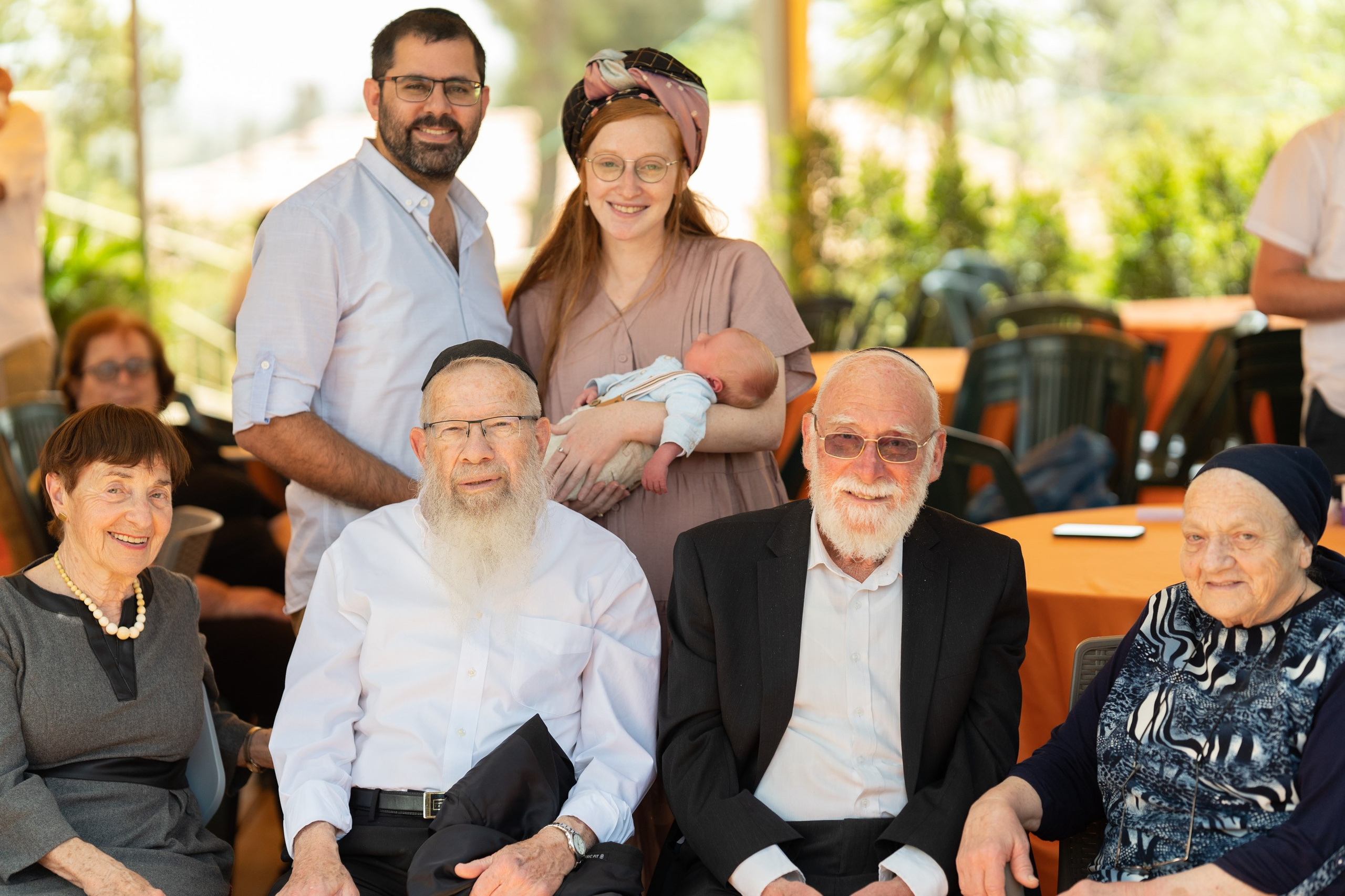 משפחת ברנד. יוסף מזרחי צילום חתונה, ברית וזוגיות. צלם מקצועי שאוהב להוציא אתכם הכי יפים ברגעים הכי מרגשים