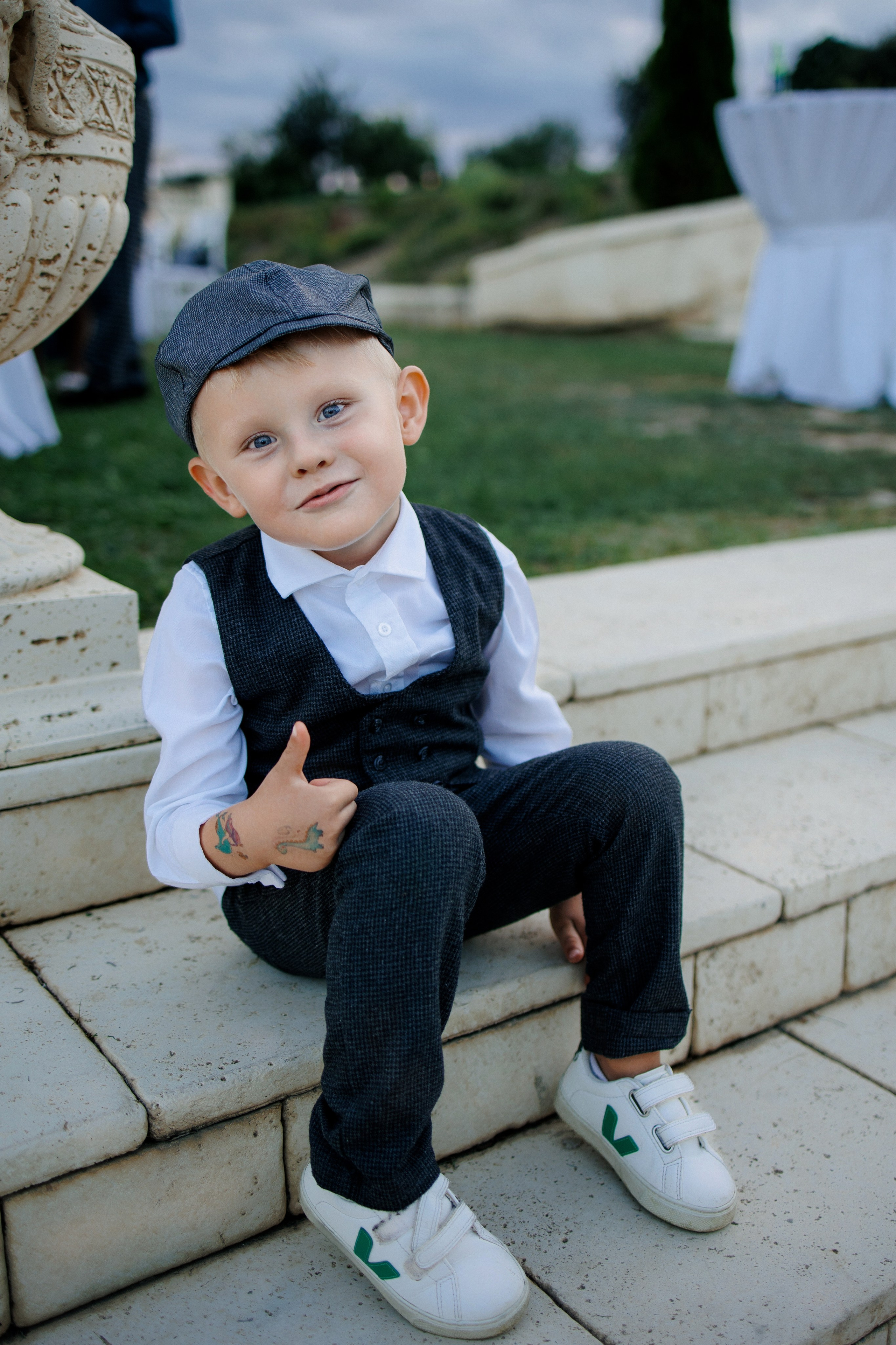 Ioana & Vince. Wedding Photographer, based in Iasi, Romania, but will travel all over the globe to make sure you look amazing in all your wedding photos