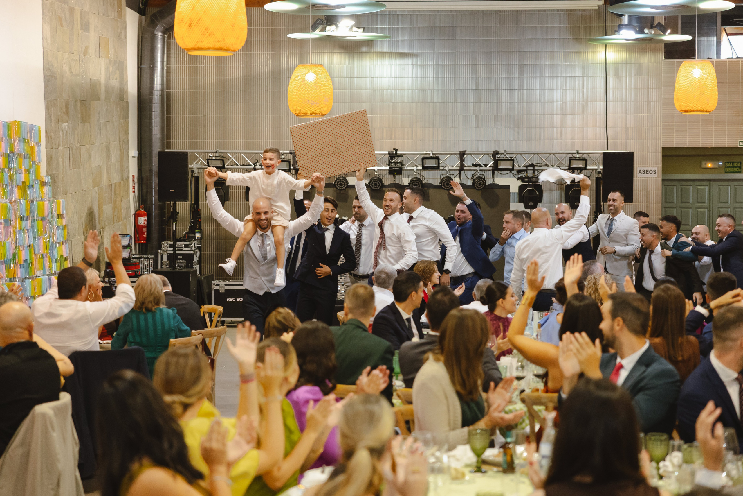 EVA & GUILLE. Fotógrafo y Videografo de bodas y eventos