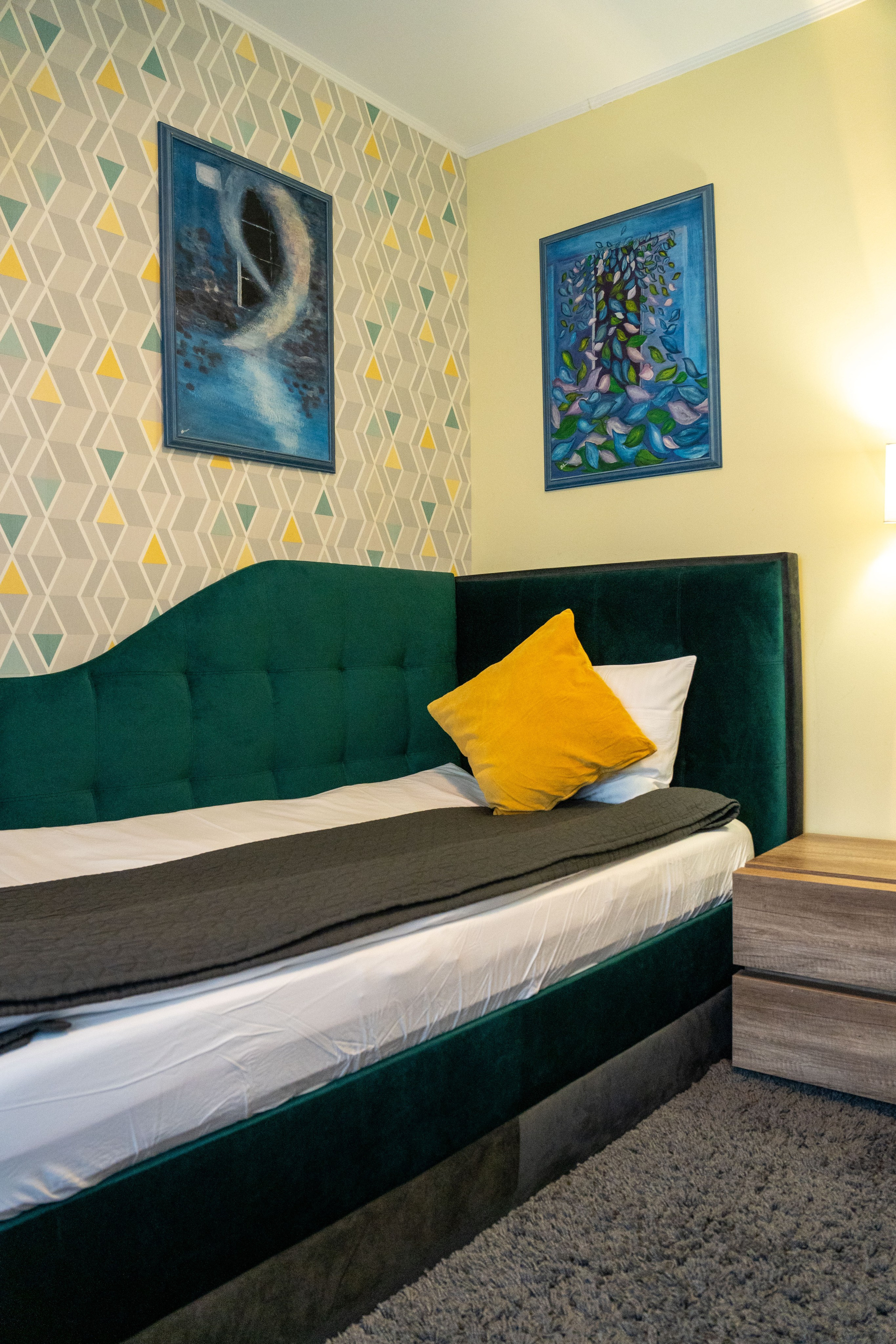 Casa 86. Creste si calatoreste