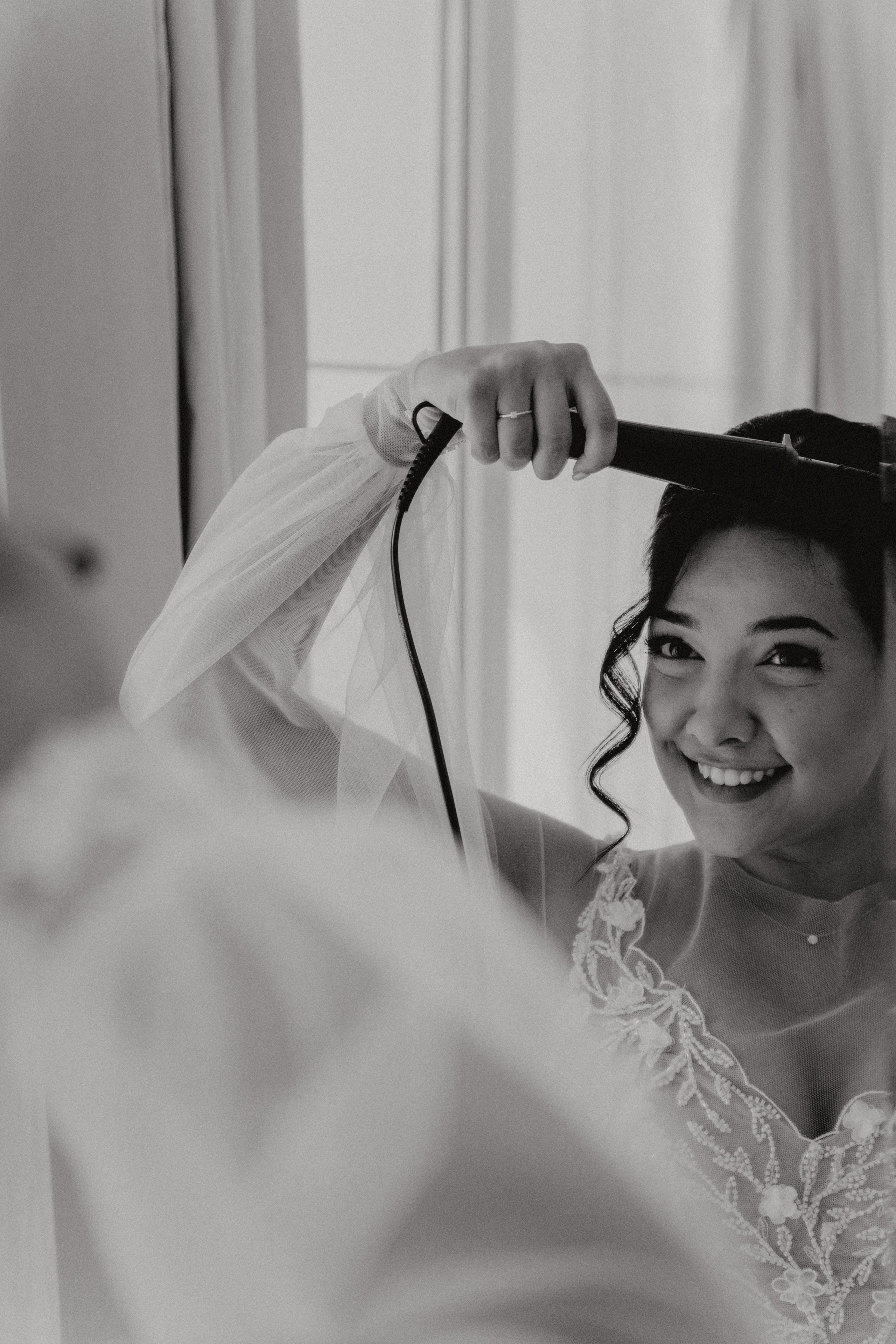 Moise & Delia. Wedding & couple photographer from Romania Rut Vetan