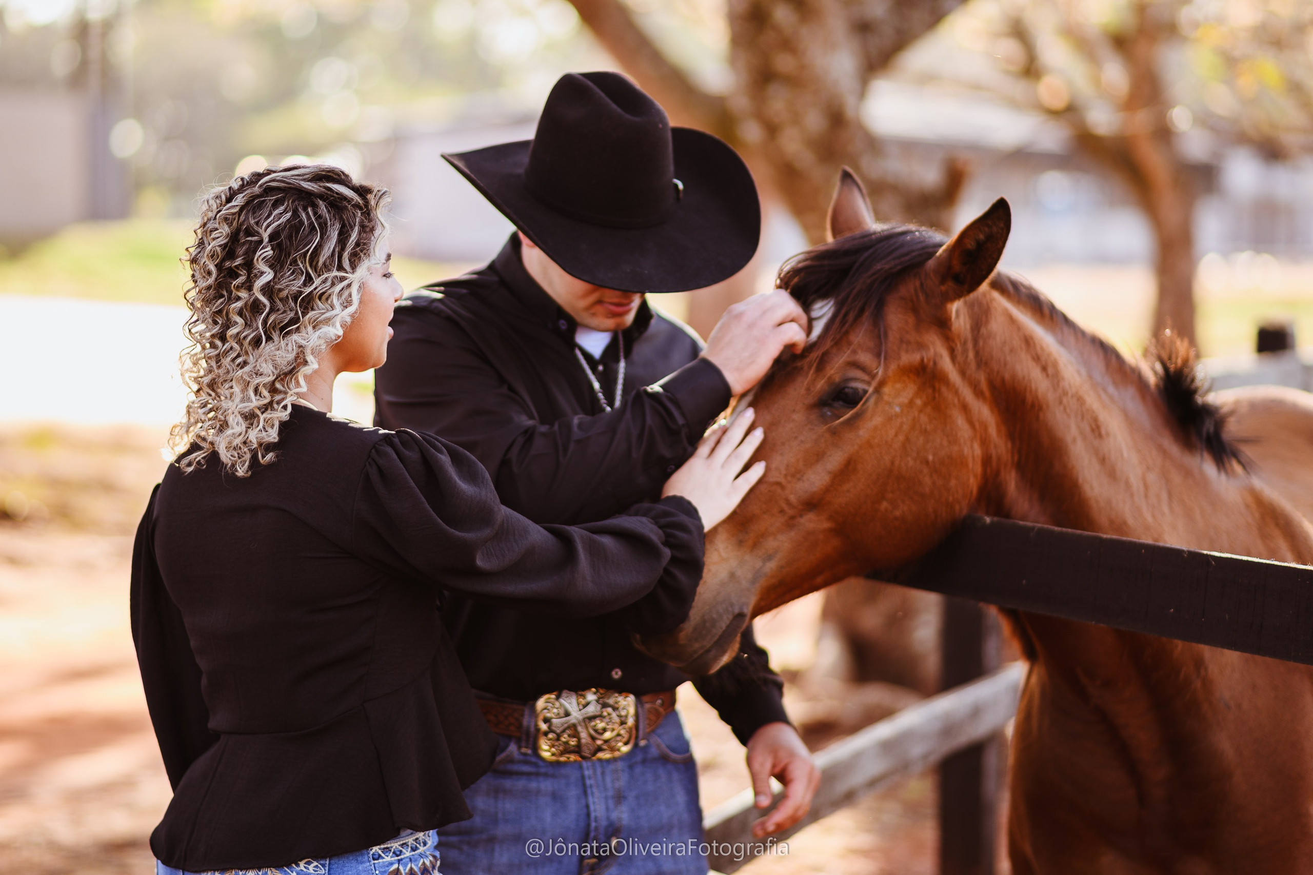 Pre Wedding Luérica e Vinicius. Fotografia de casamentos e ensaios em avaré Jônata Oliveira