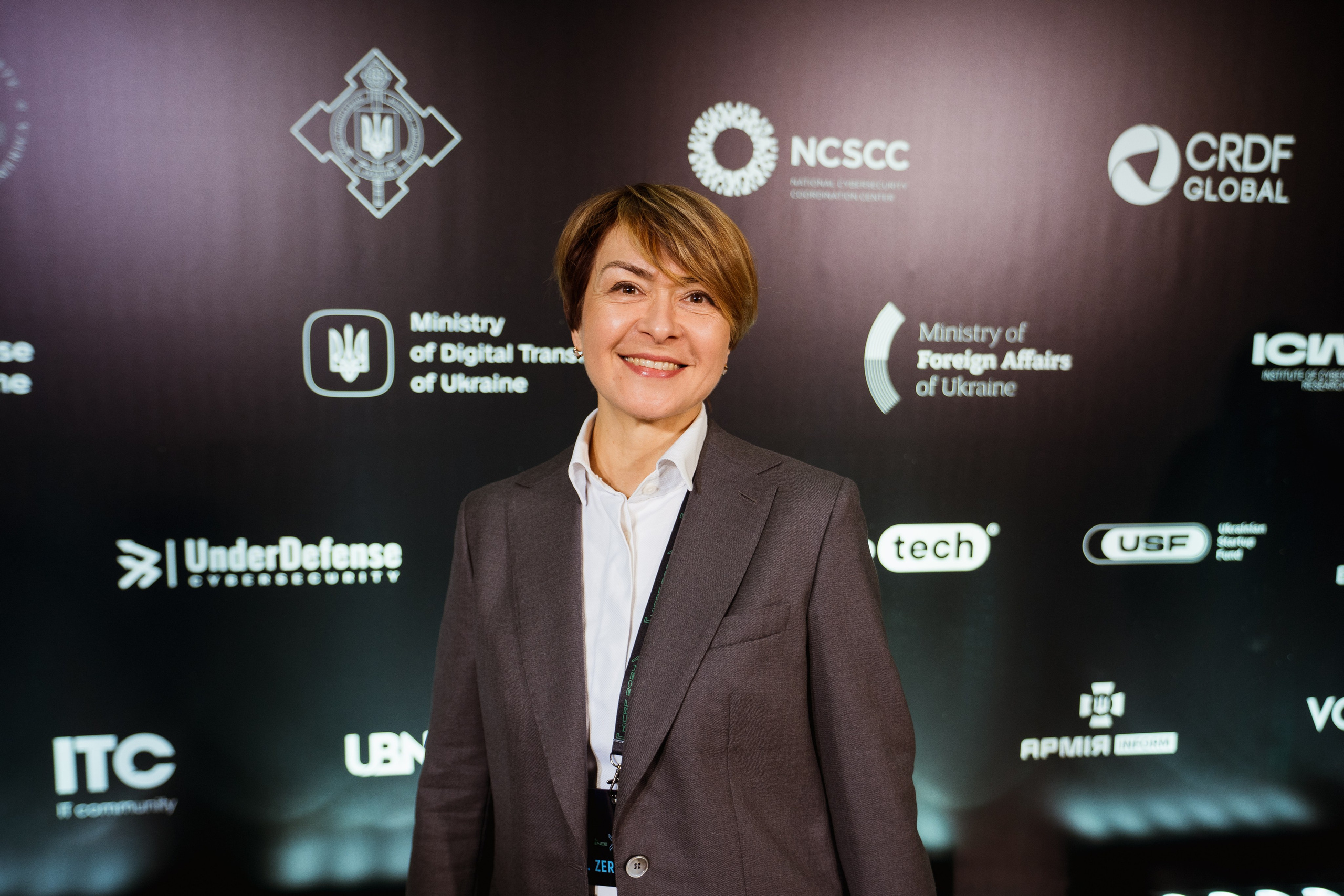 Cyber Resilience Forum. Kostiantyn Holinchenko. Reportage and portrait photographer