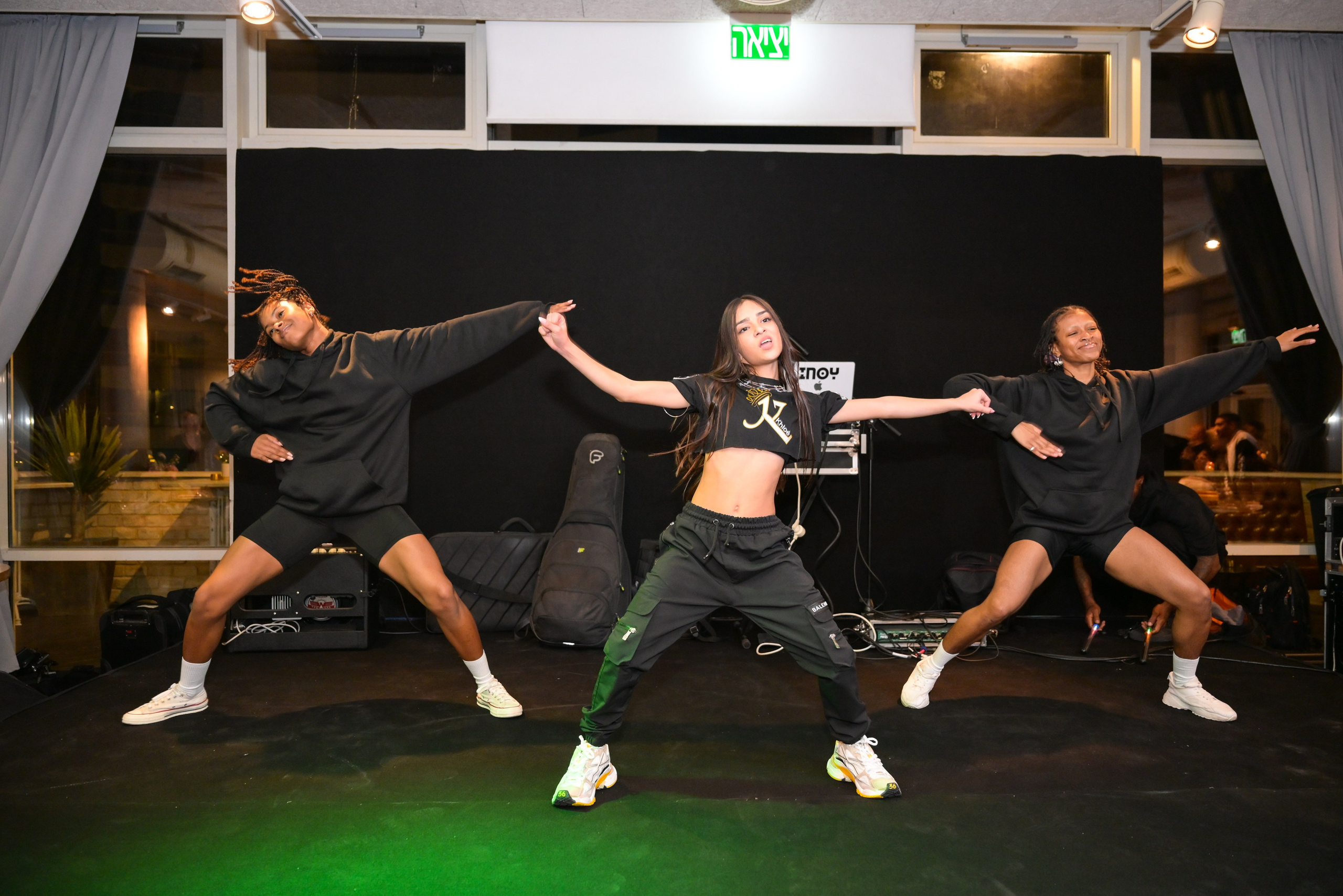 Bat Mitzvah Khloe. Wedding and events photographers Studio Shalom