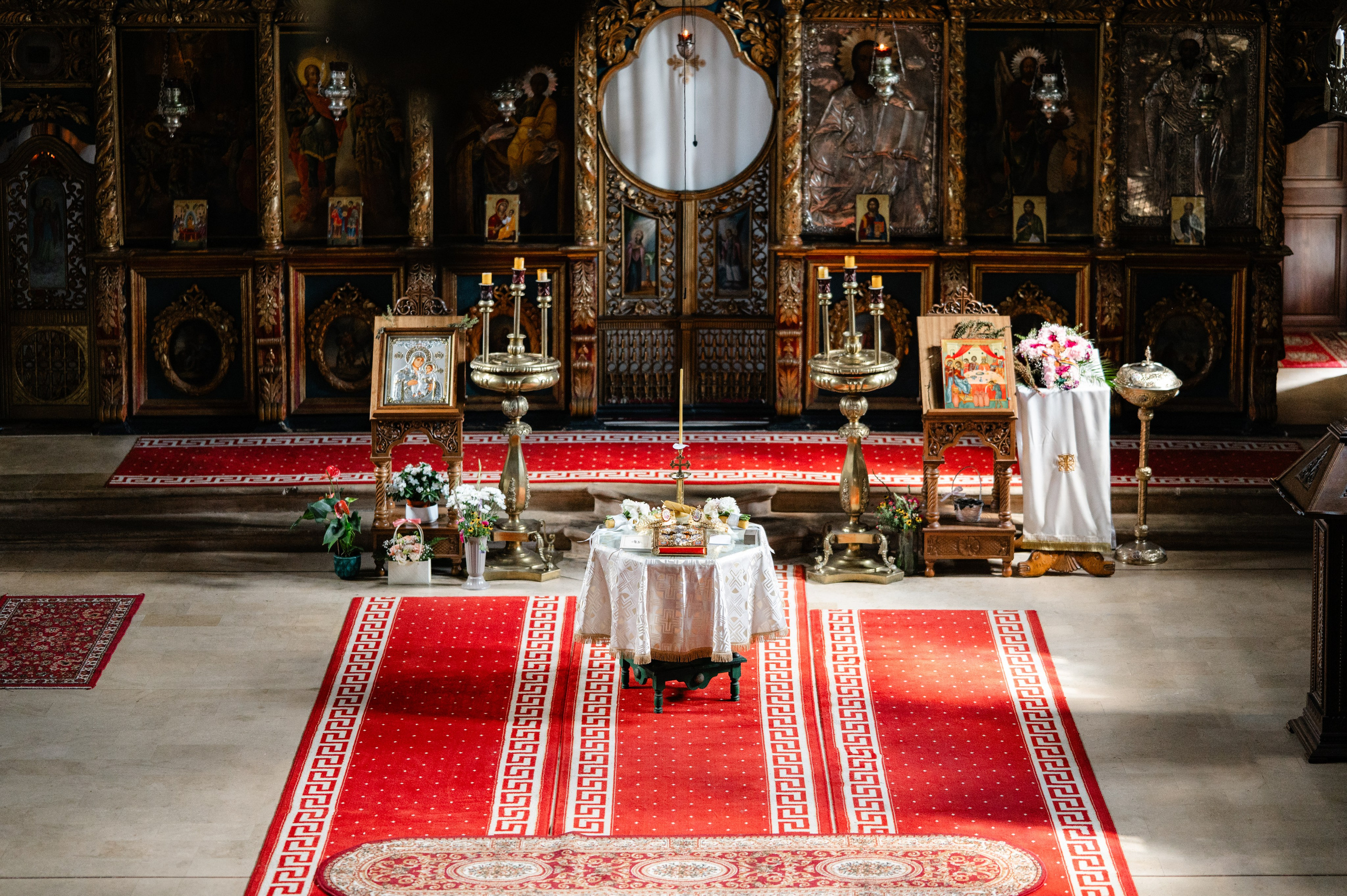 Raluca + Mihai | Wedding Select. Alexandra Hanu Photographer