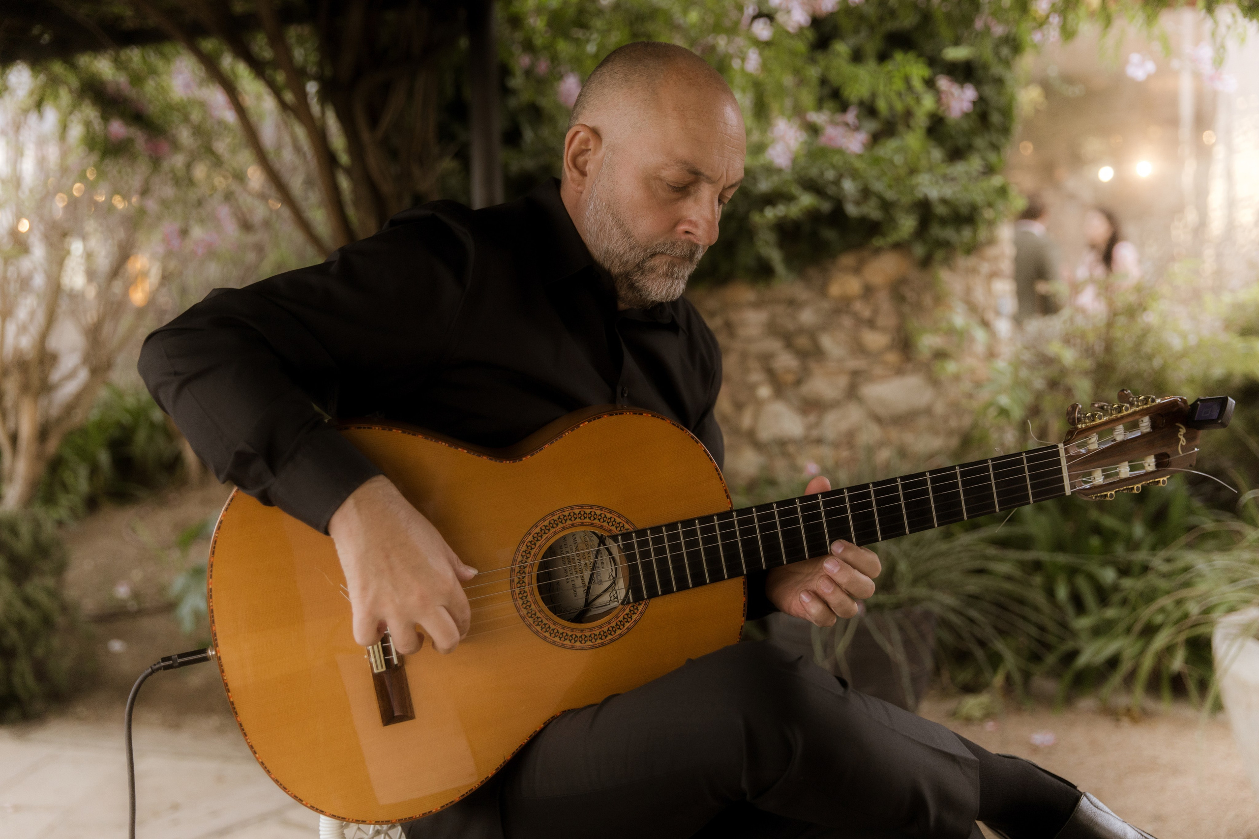 PJ & Yonna. Hotel Castell d’Emporda. Paola fotógrafo / videografo de bodas en Barcelona