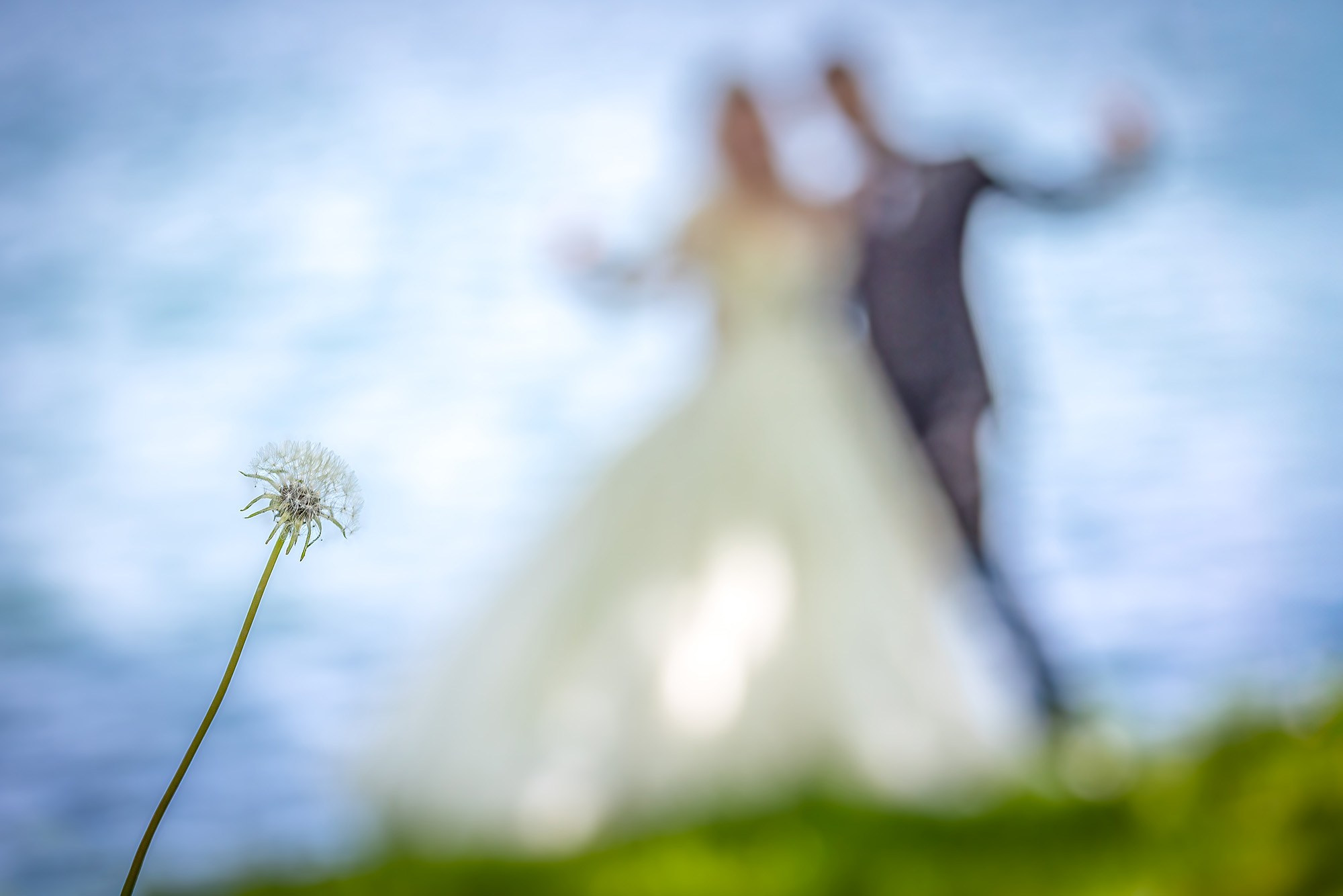 „Trash the Dress – ședință foto după nuntă”. Fotograf nuntă, portrete și evenimente București | Eduard Foto