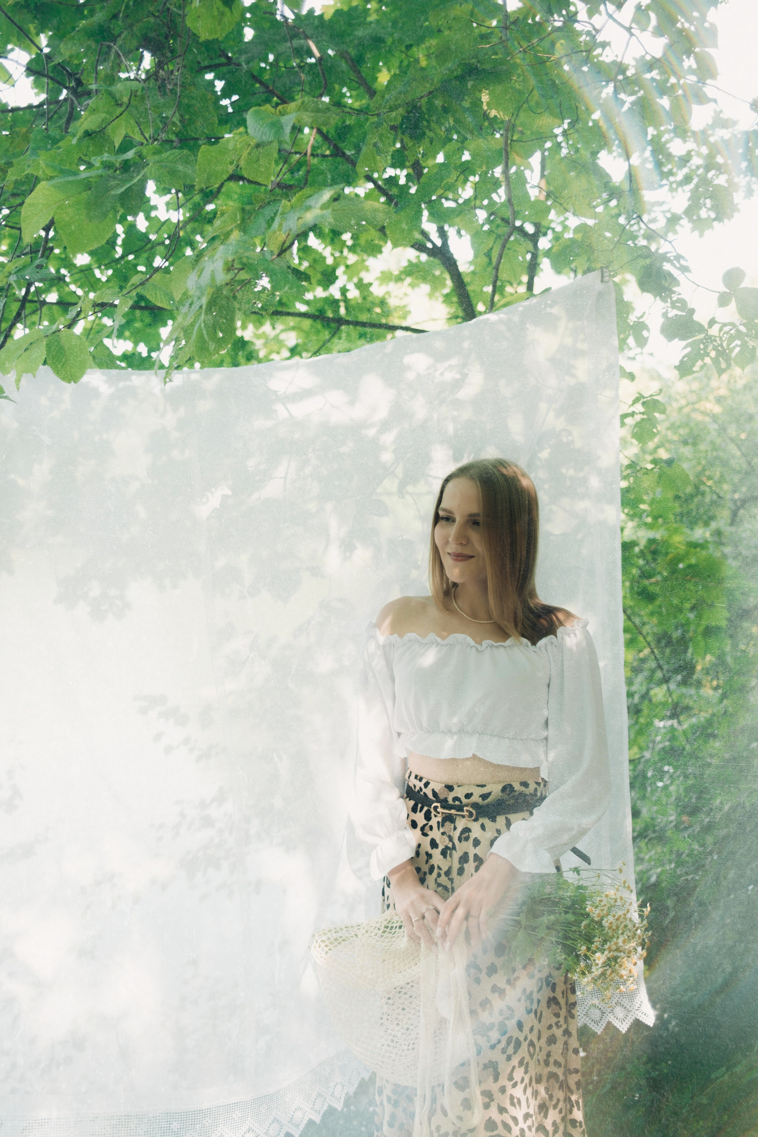 Girls Picnic on the lake. Professional Photographer in Berlin — Portraits, Love Story, Events, F