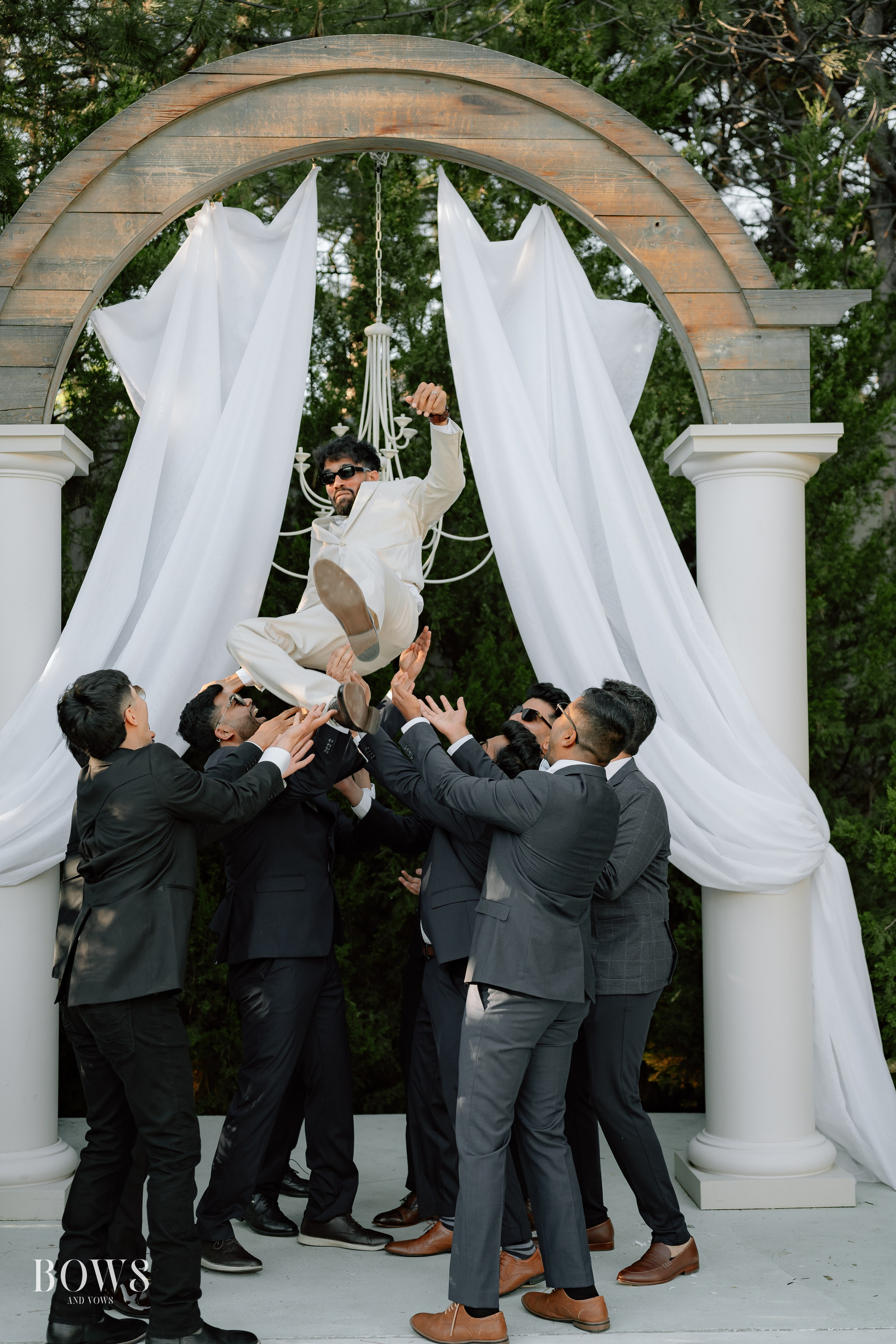 ARAVIND & MARISSA. WEDDING PHOTO COLOR GRADING