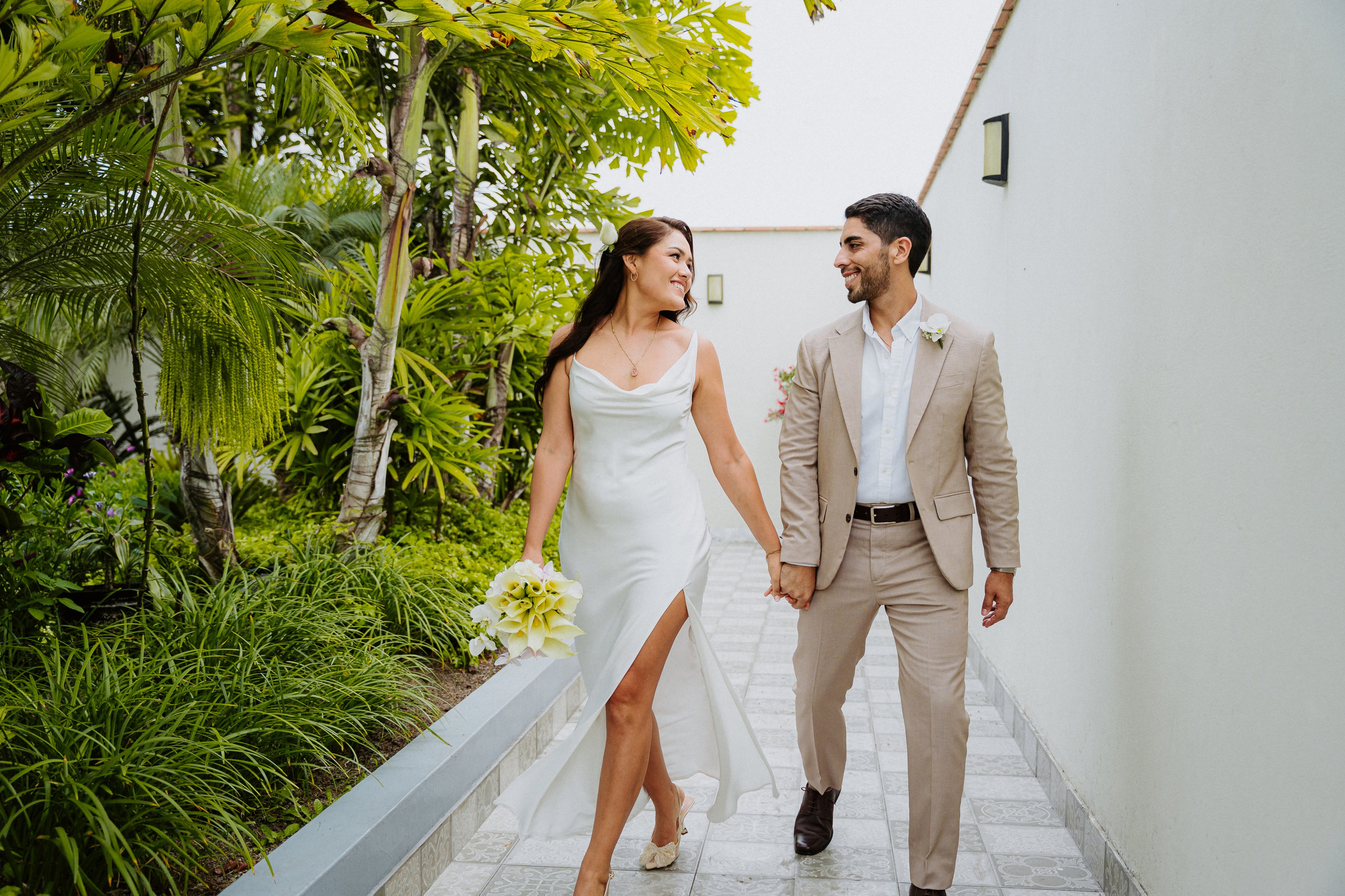 Boda civil. Fotógrafo de Bodas en Lima | Ronhy Altamirano. Fotografía narrativa y cinematográfica para bodas, quinceañeras y eventos exclusivos