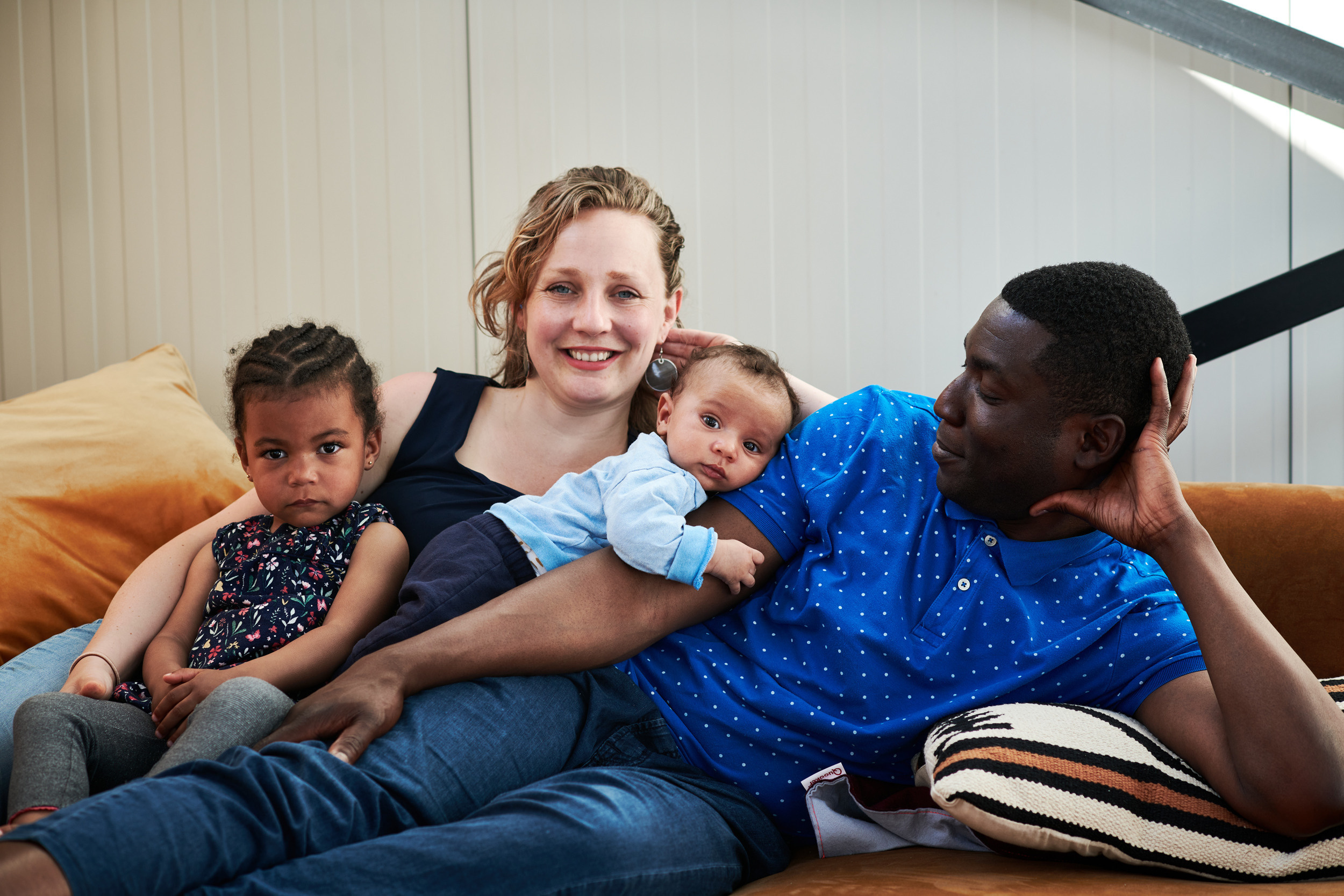  Photoshoot a family in a newly built house in Almere Oosterwold, 