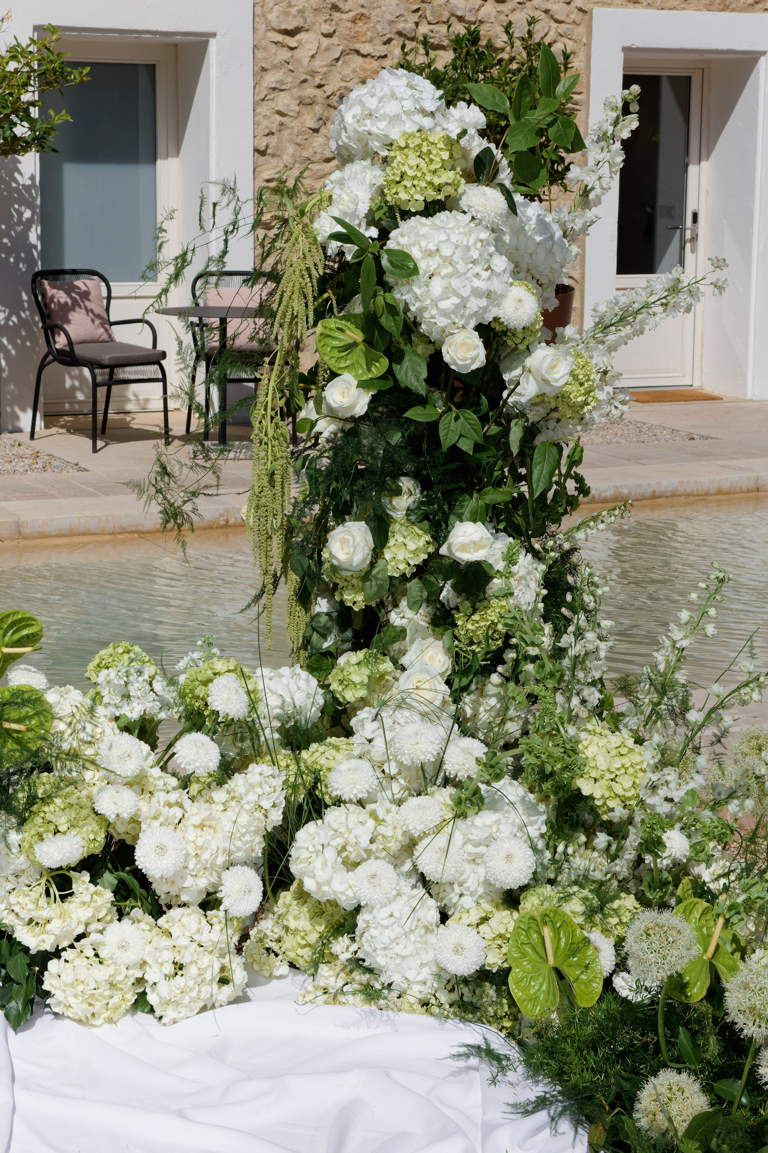 Wedding at Château L’Hospitalet in Narbonne, France. Destination Wedding Photographer — Nikita Burtsev