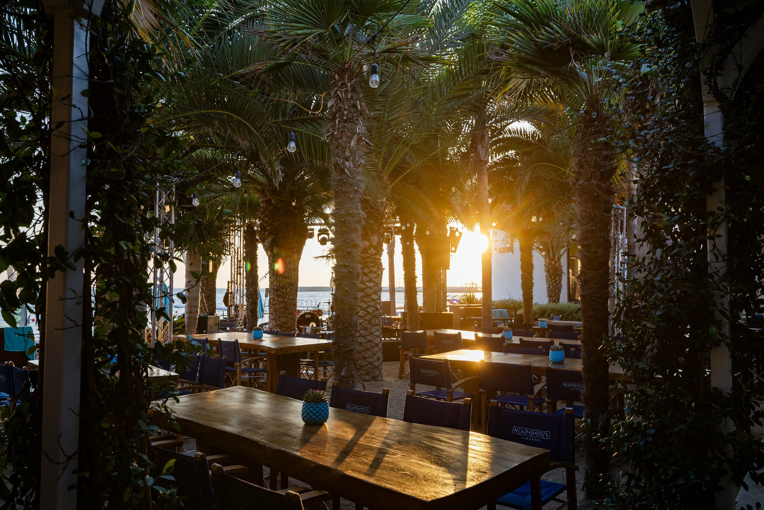 Сьемка летних корпоративов на Кипре. Фото и видео съёмка на Кипре. Съемка мероприятий и рекламы в Лимасоле Никосии и Пафосе