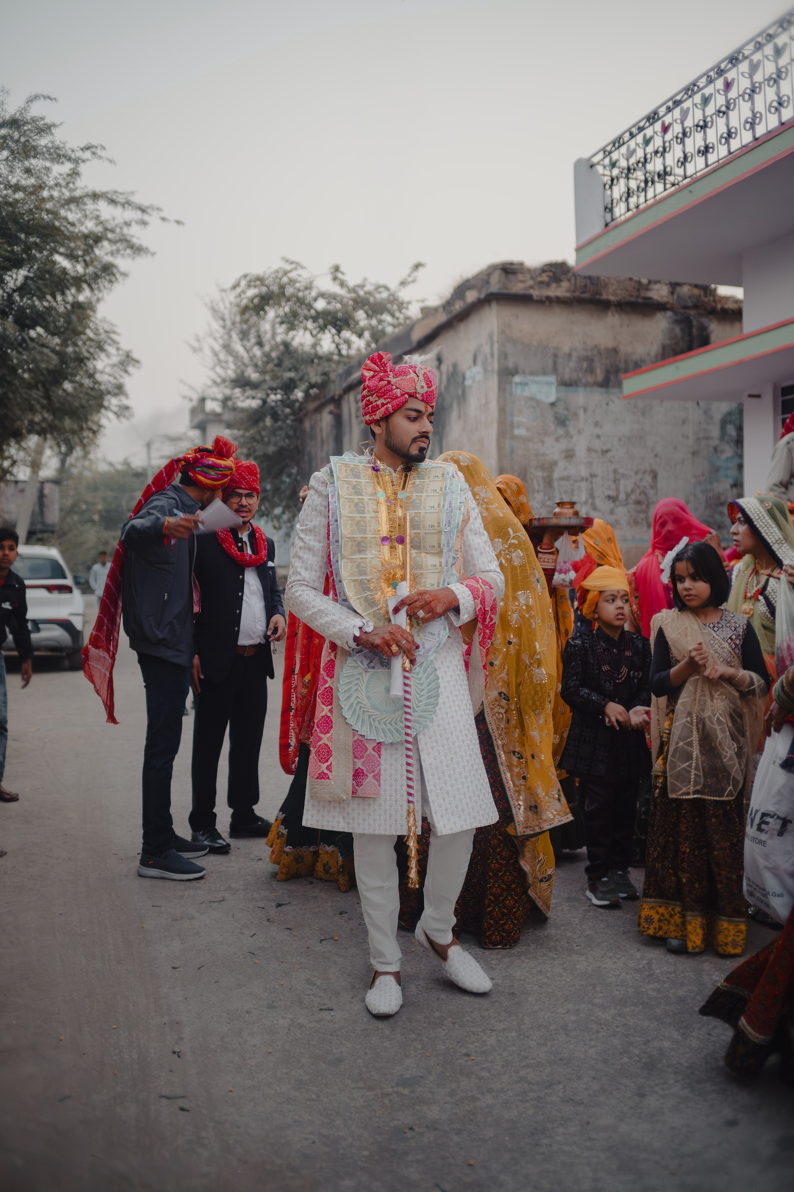 Parul & Sanjay. Wedding and Family photographer in india