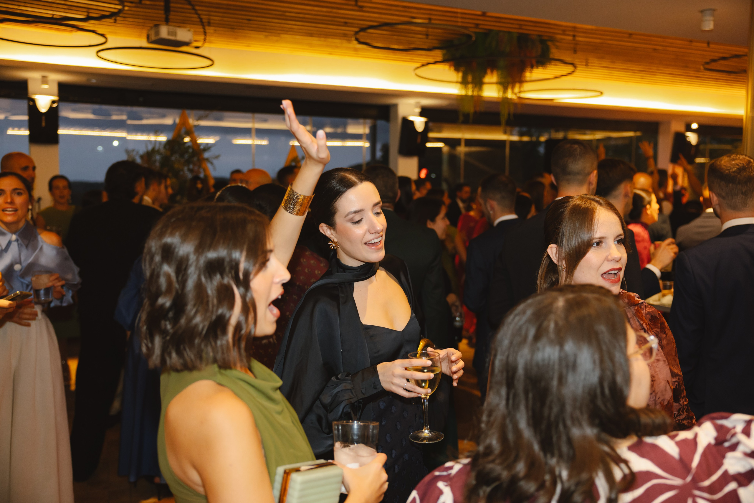 EVA & GUILLE. Fotógrafo y Videografo de bodas y eventos