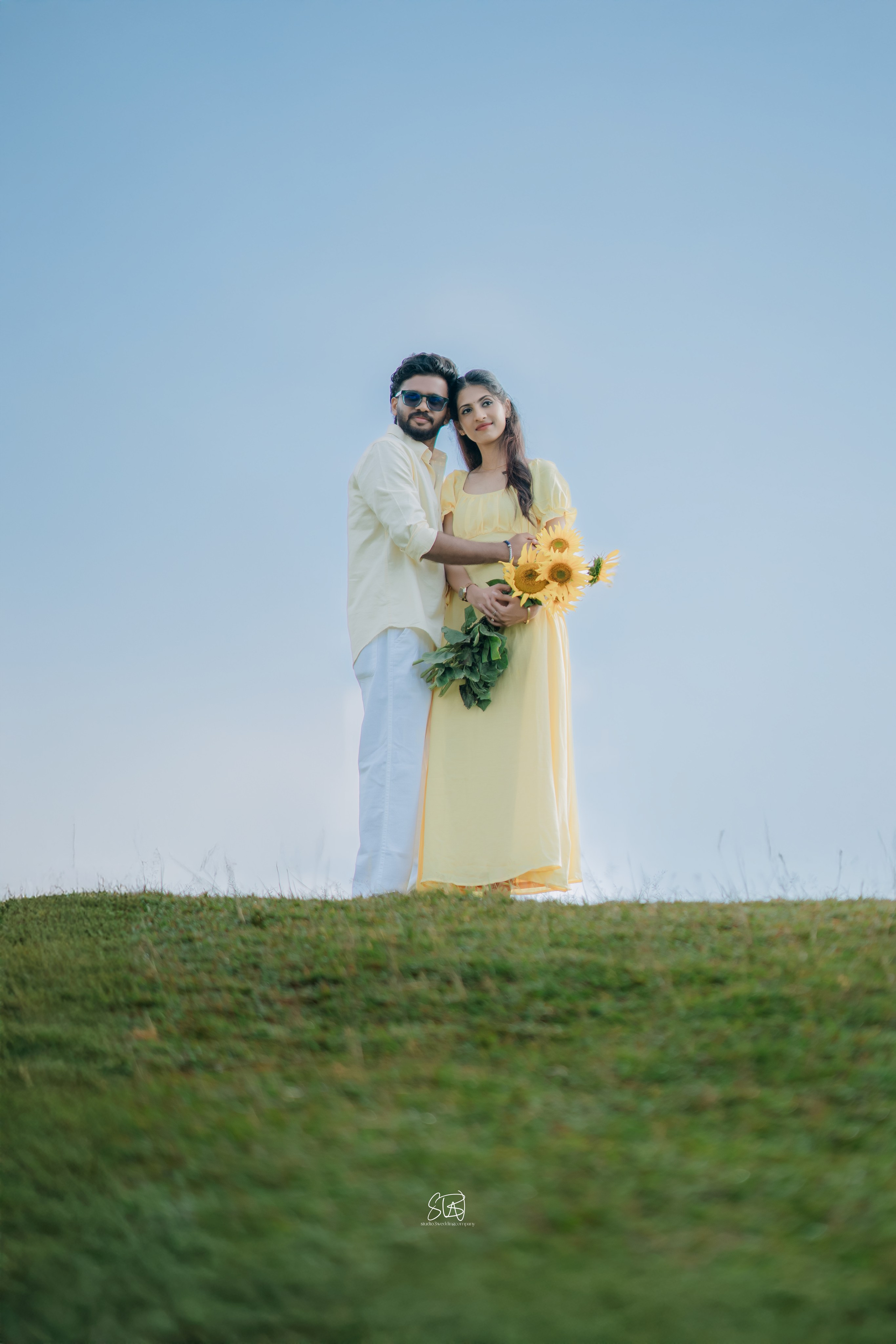 SUNFLOWER. STUDIO3WEDDINGCOMPANY
