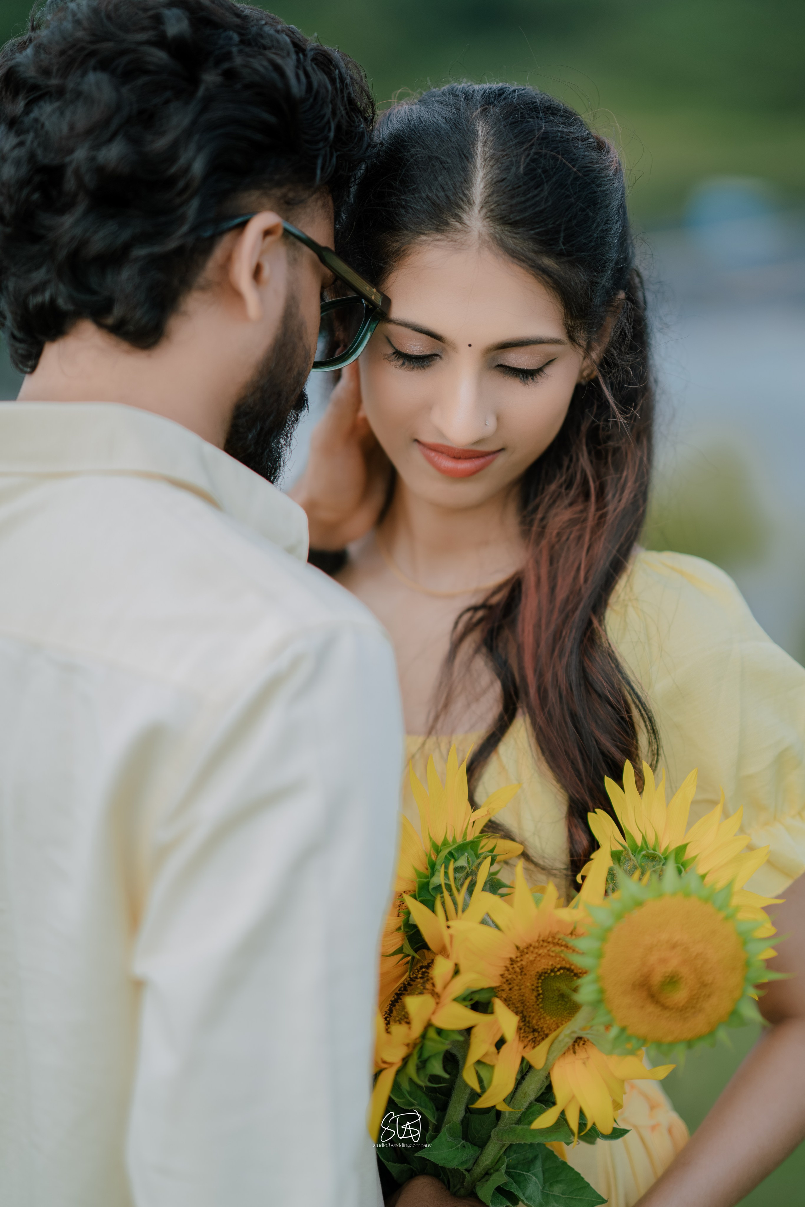 SUNFLOWER. STUDIO3WEDDINGCOMPANY