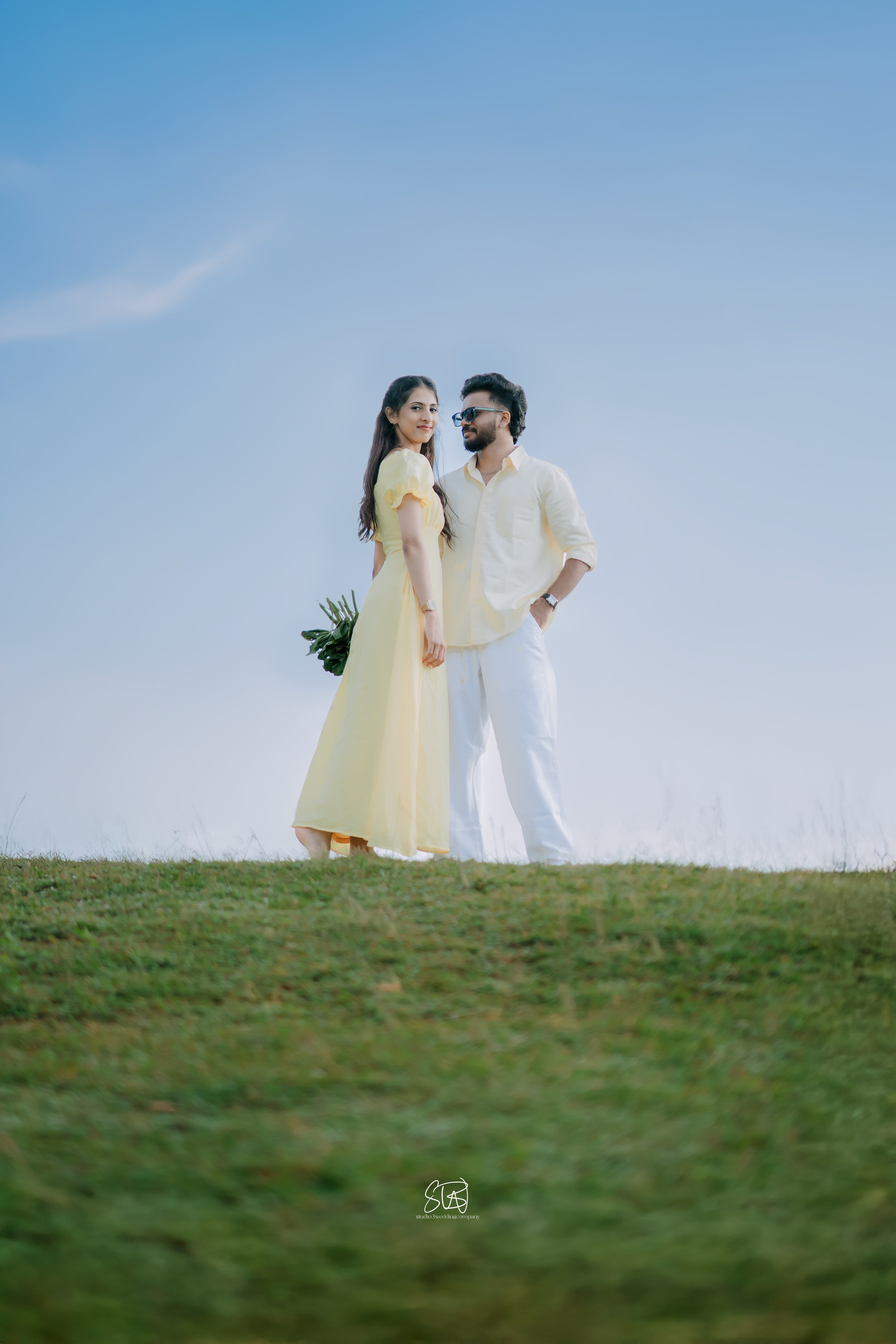 SUNFLOWER. STUDIO3WEDDINGCOMPANY