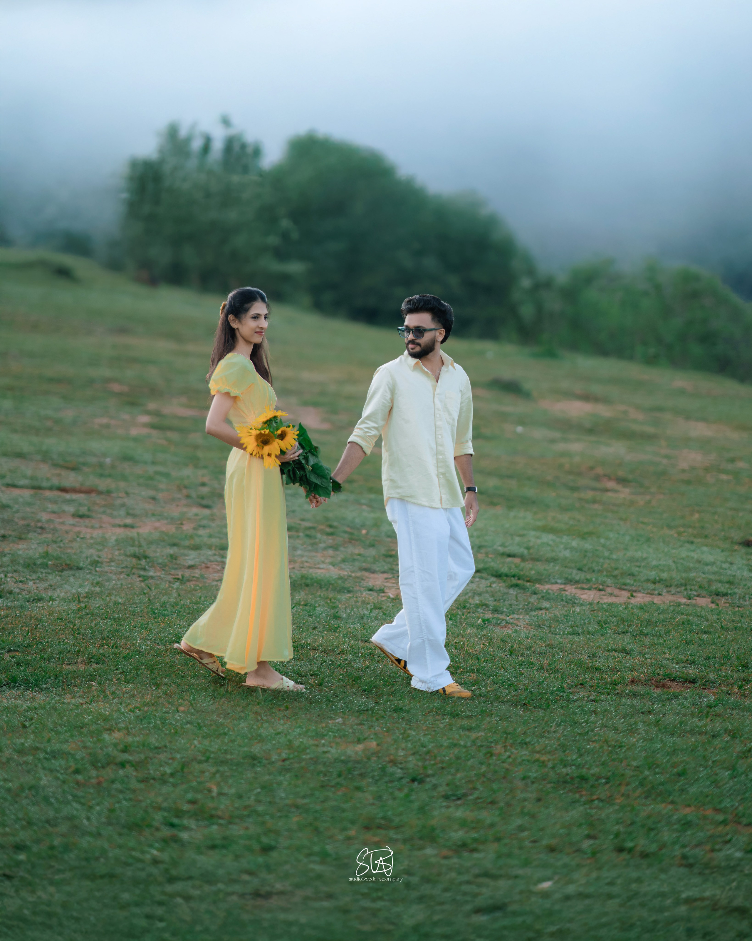 SUNFLOWER. STUDIO3WEDDINGCOMPANY