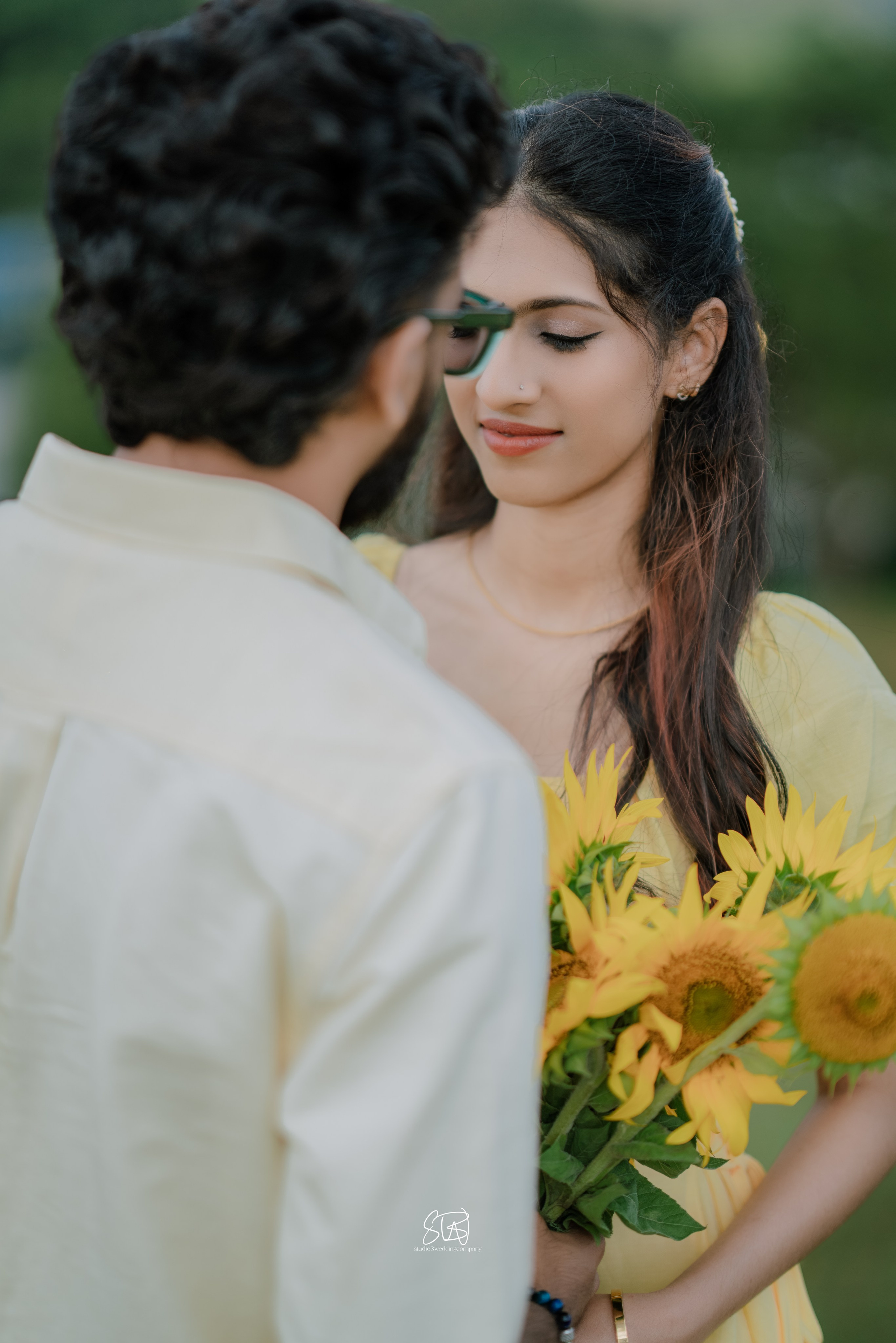 SUNFLOWER. STUDIO3WEDDINGCOMPANY