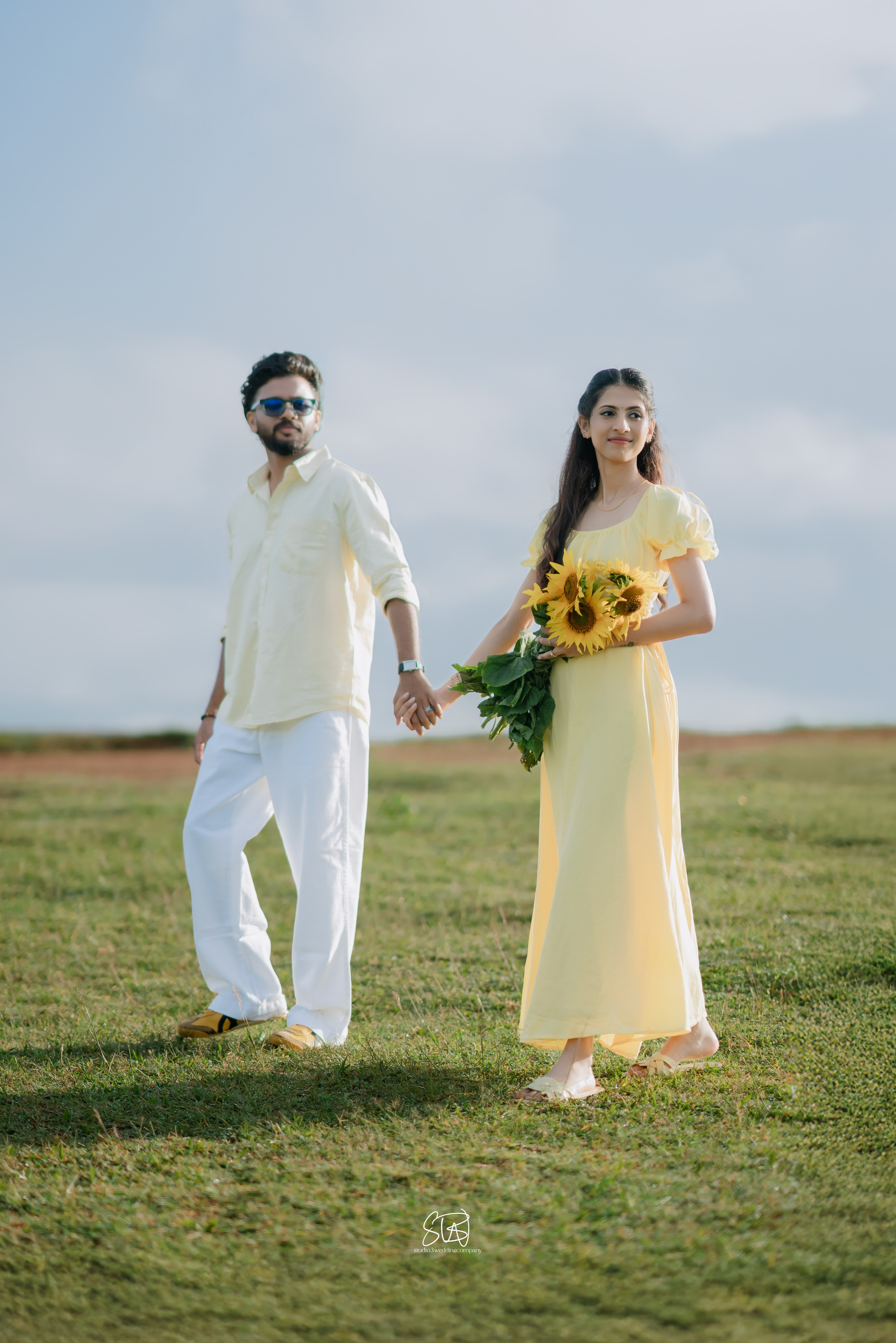 SUNFLOWER. STUDIO3WEDDINGCOMPANY