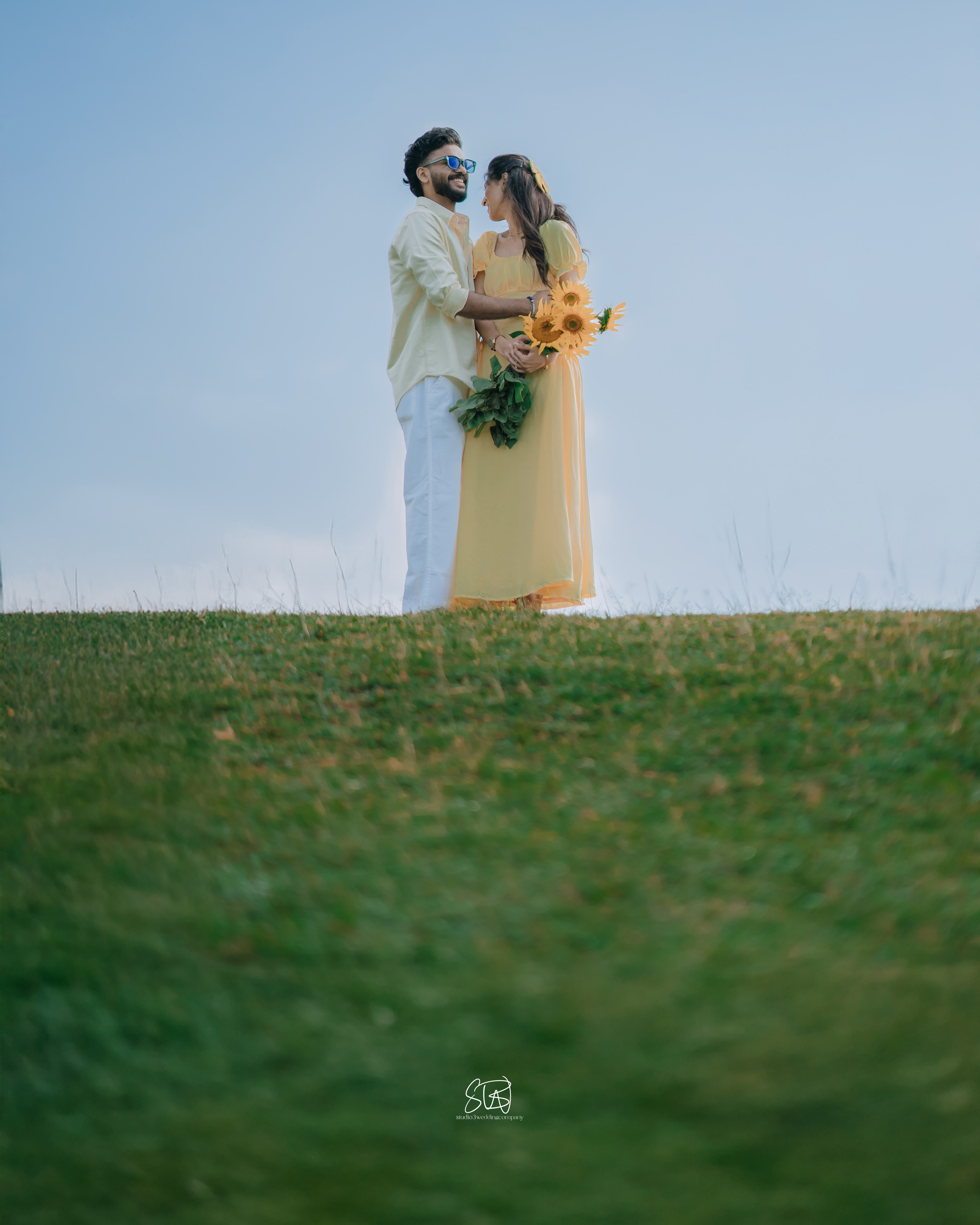 SUNFLOWER. STUDIO3WEDDINGCOMPANY