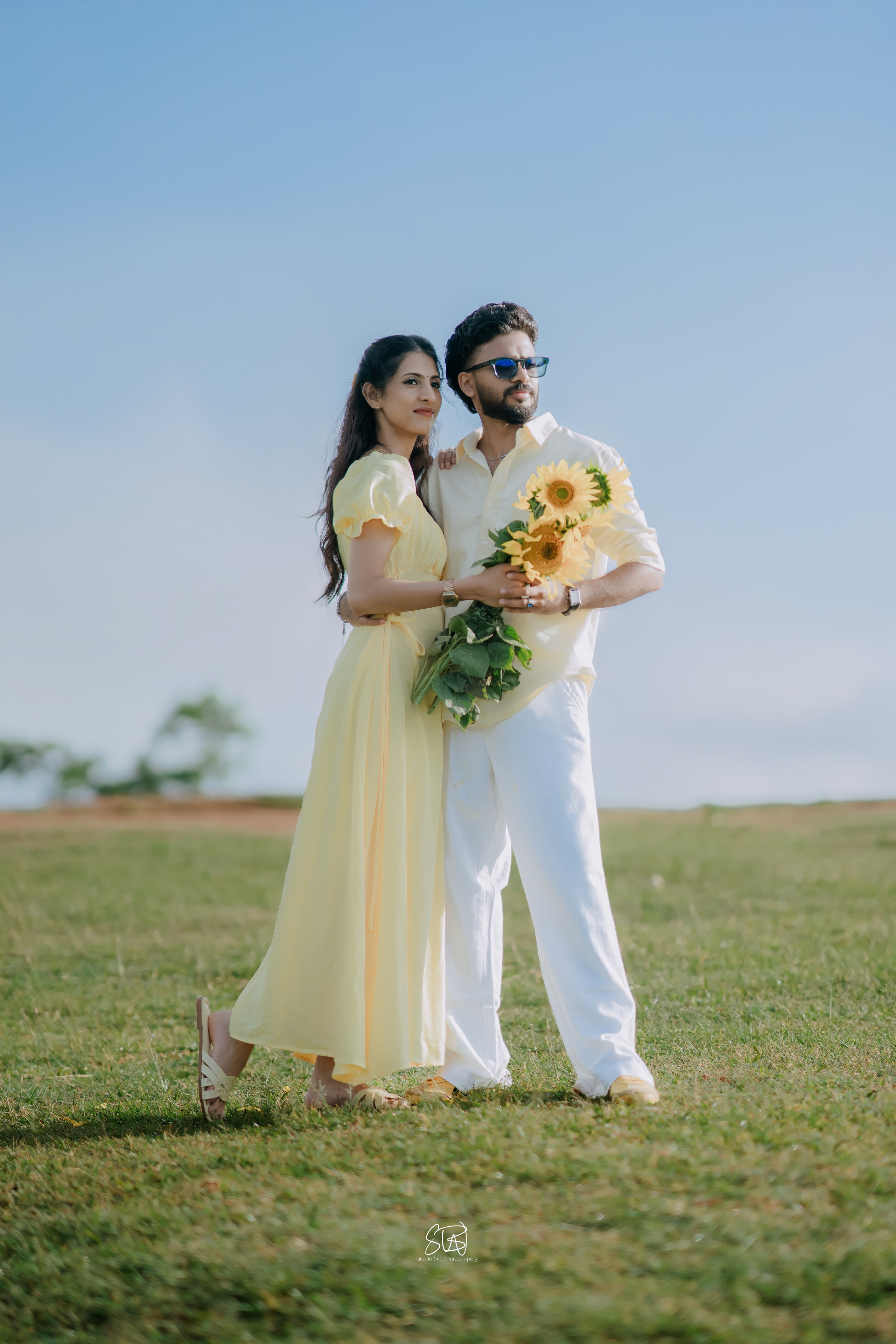 SUNFLOWER. STUDIO3WEDDINGCOMPANY