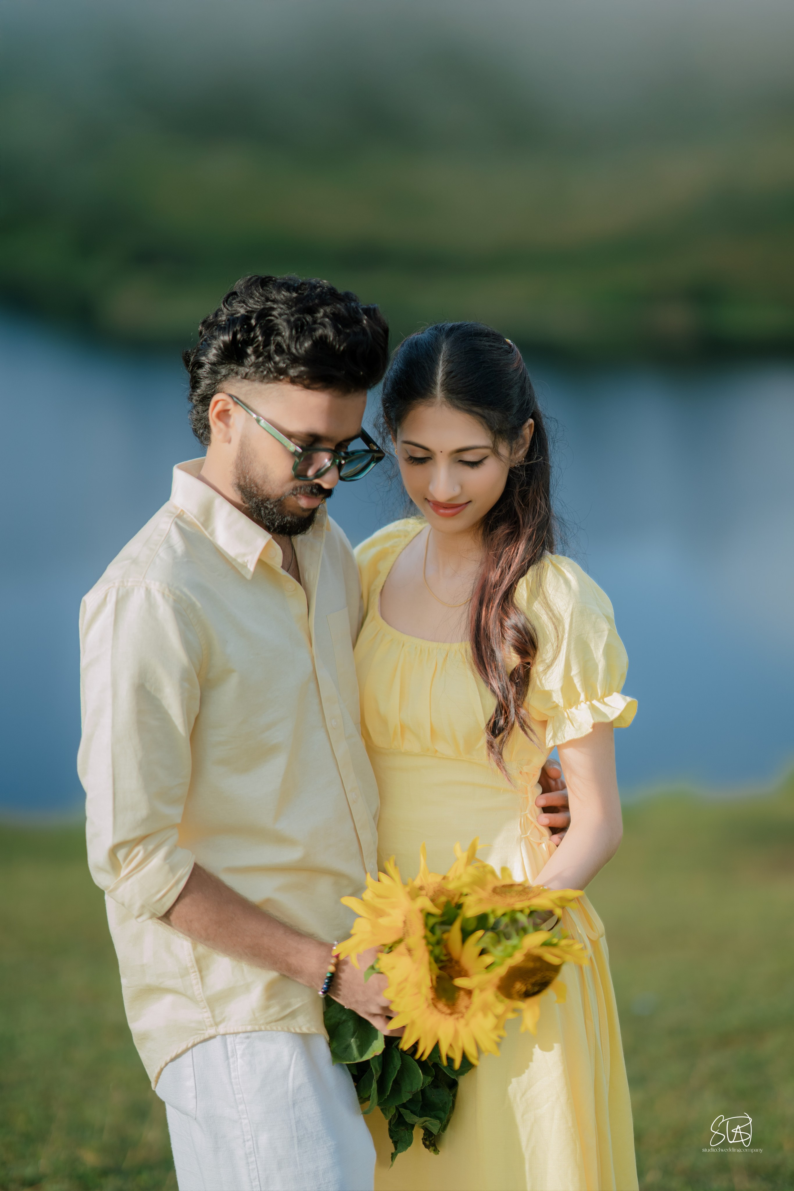 SUNFLOWER. STUDIO3WEDDINGCOMPANY
