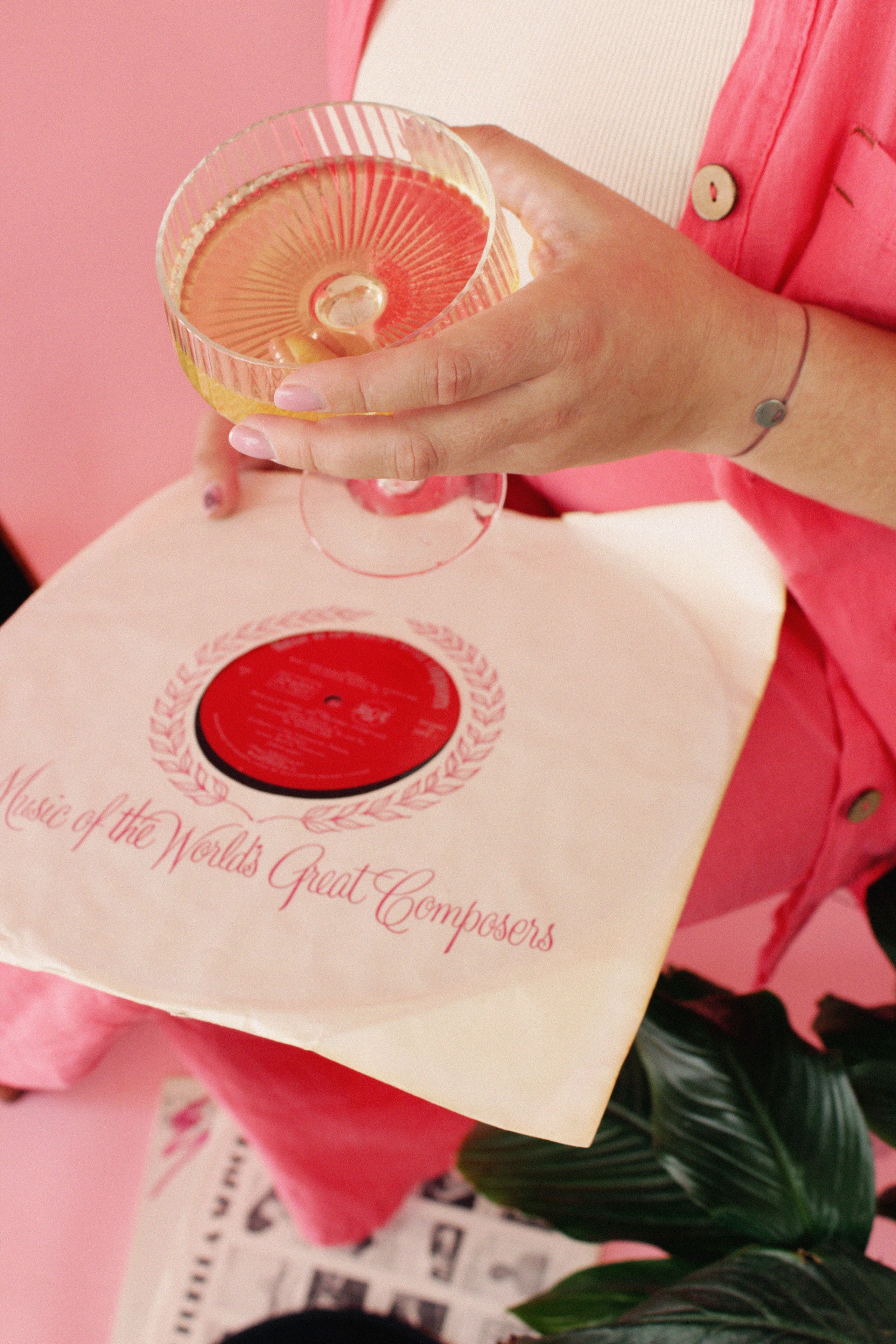 Studio Portrait and Lifestyle Photoshoot with Professional Lighting. Lana Petrychenko — Portrait & Family Photographer. Valencia, Spain