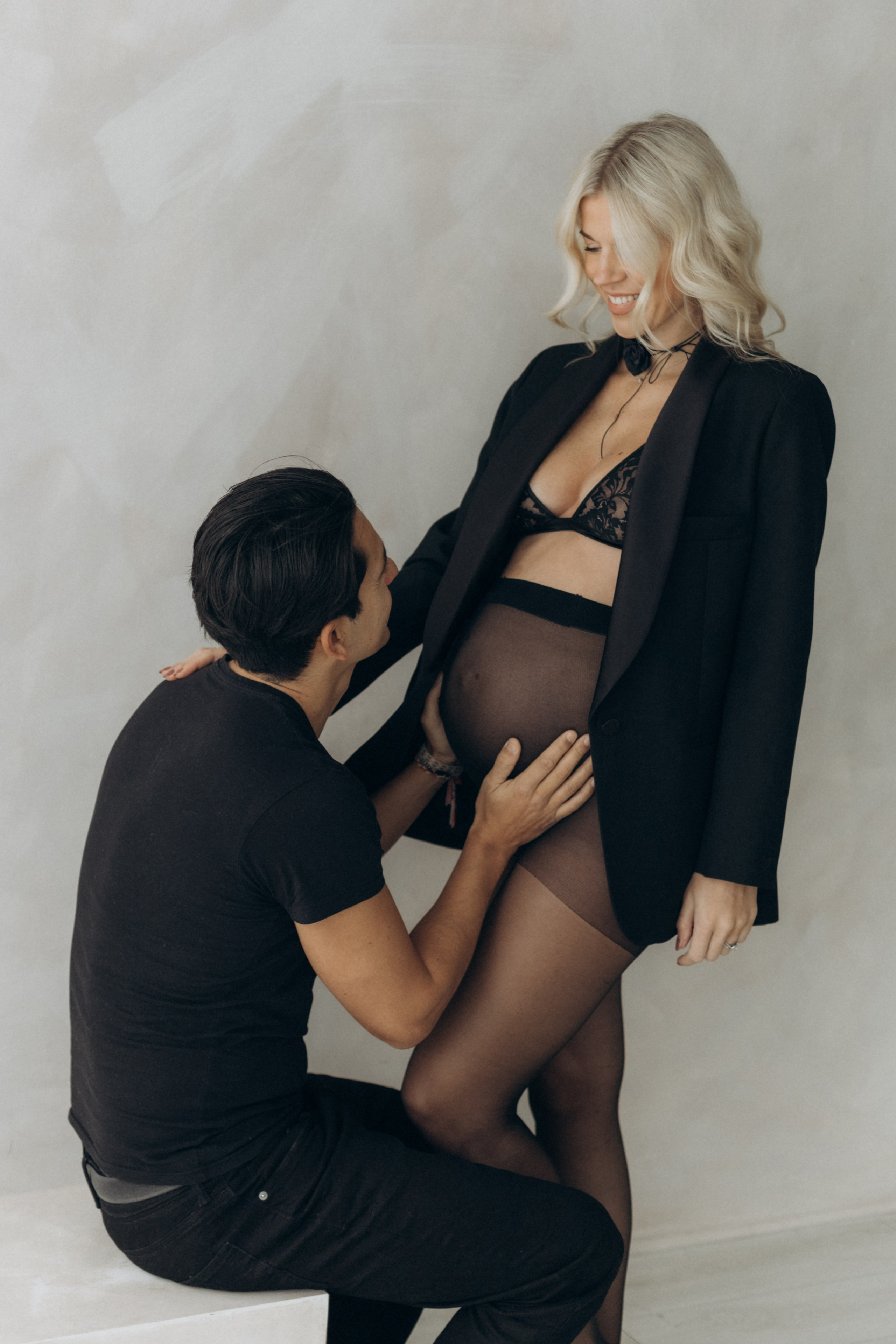 Pregnancy. Photographer in Milton Keynes, Northampton & London — Wedding, Family & Portrait Photography