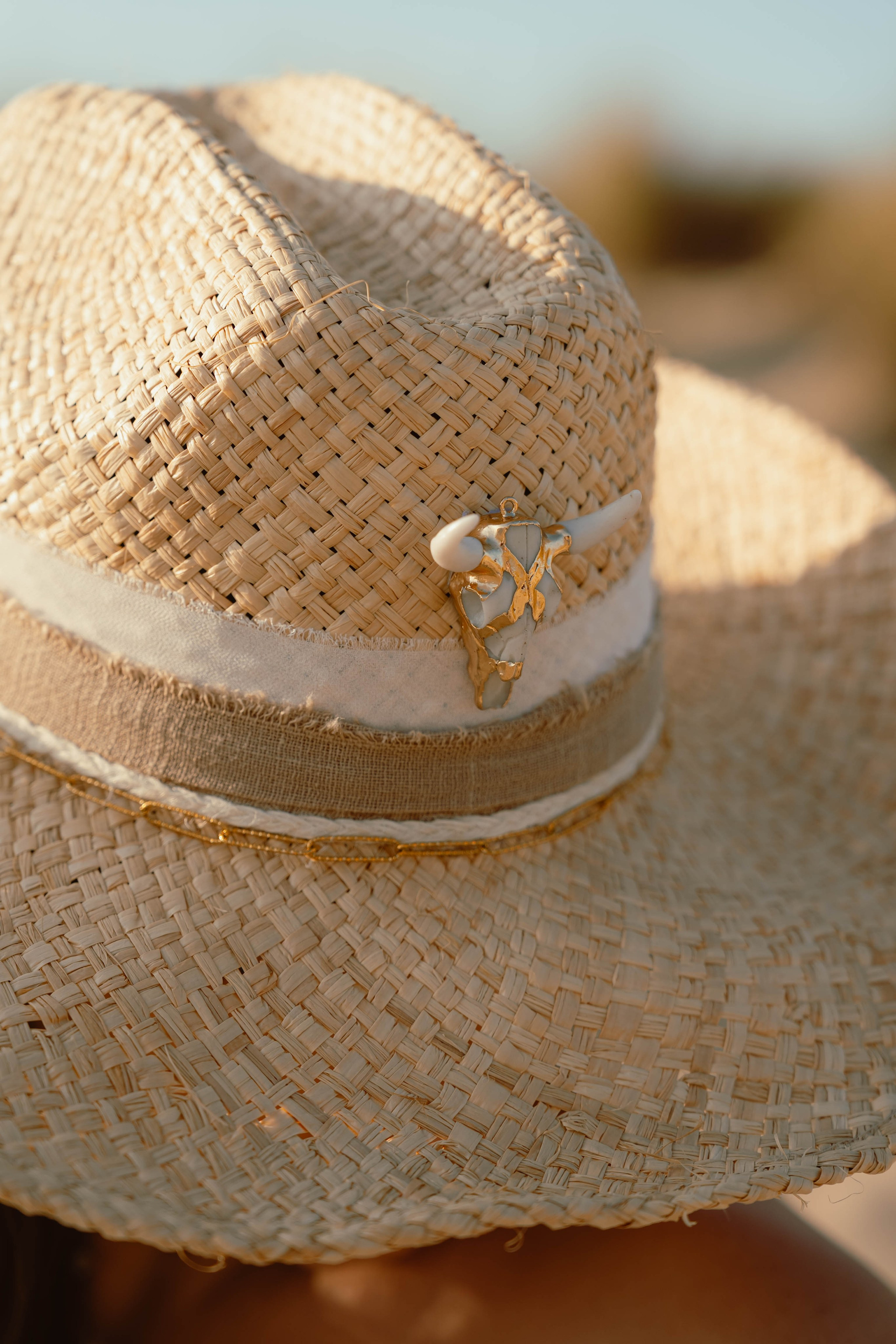 Mama Fashion Hat. Weeding photographer / event / portrait