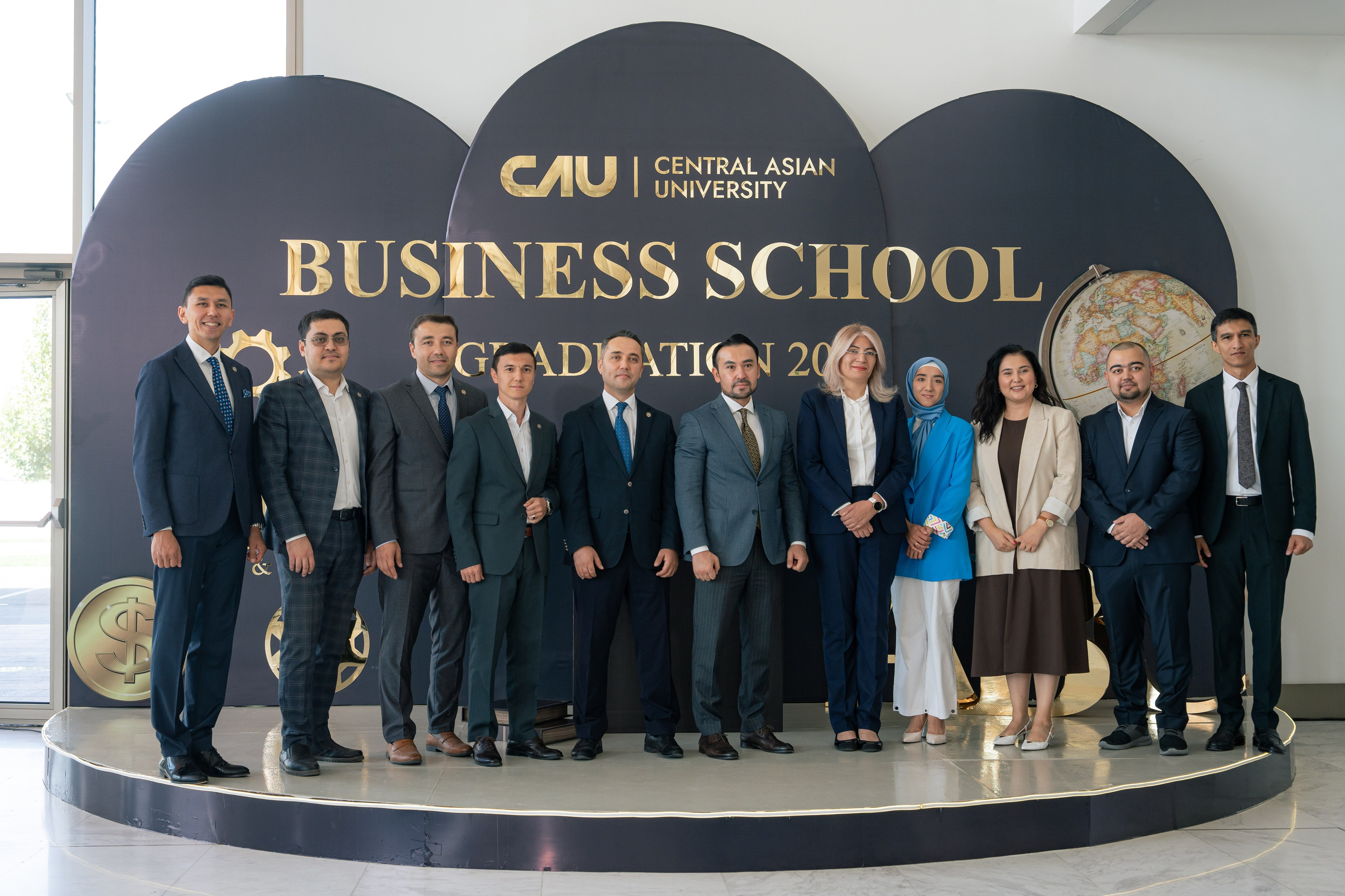 Как Central Asian University провёл одну из самых ярких выпускных церемоний. Георгий Намазов | Фотограф в Ташкенте