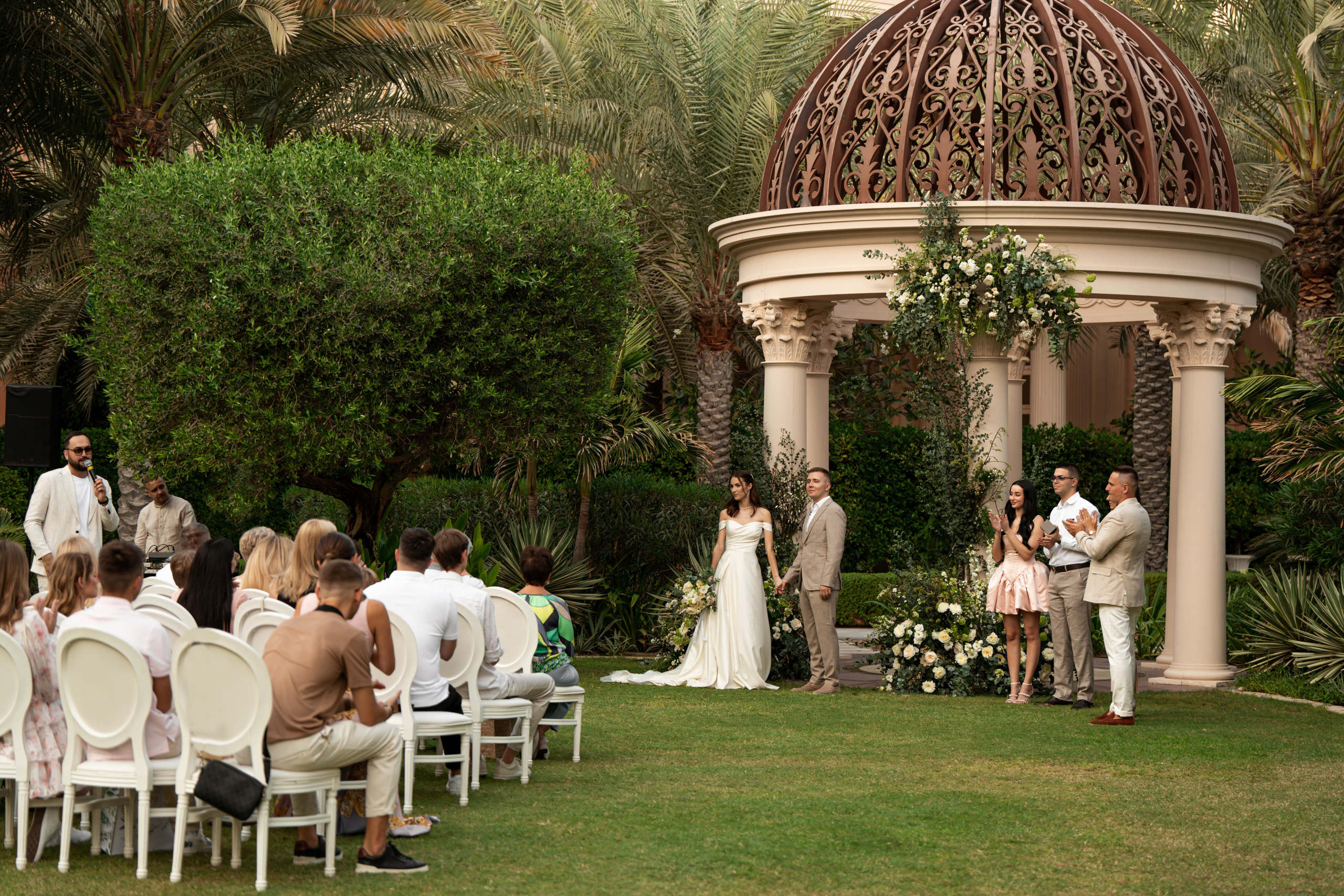 WEDDING. Photo and video production. Editing & retouching services. Training