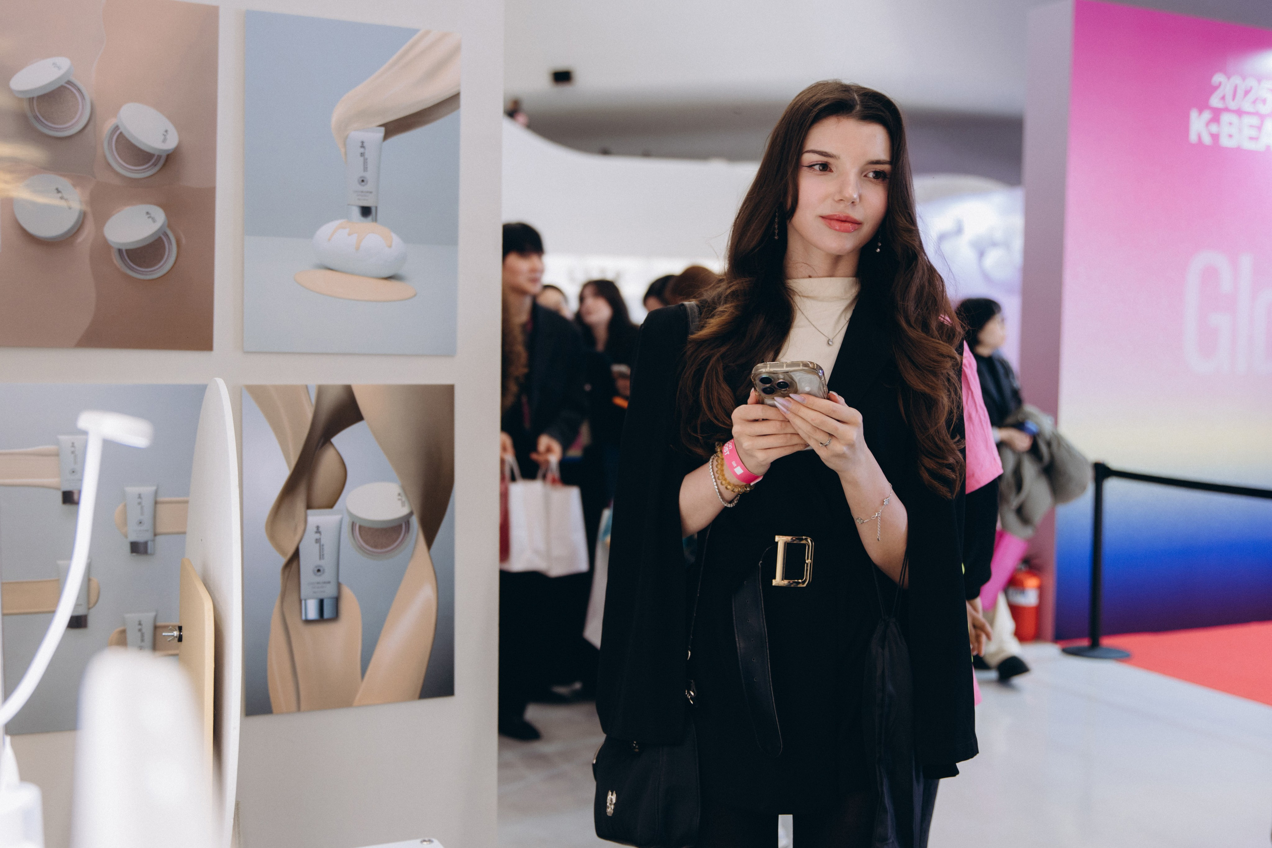 Seoul beauty expo 2025 (Black Rice). Portrait photographer in South Korea Olga Lian