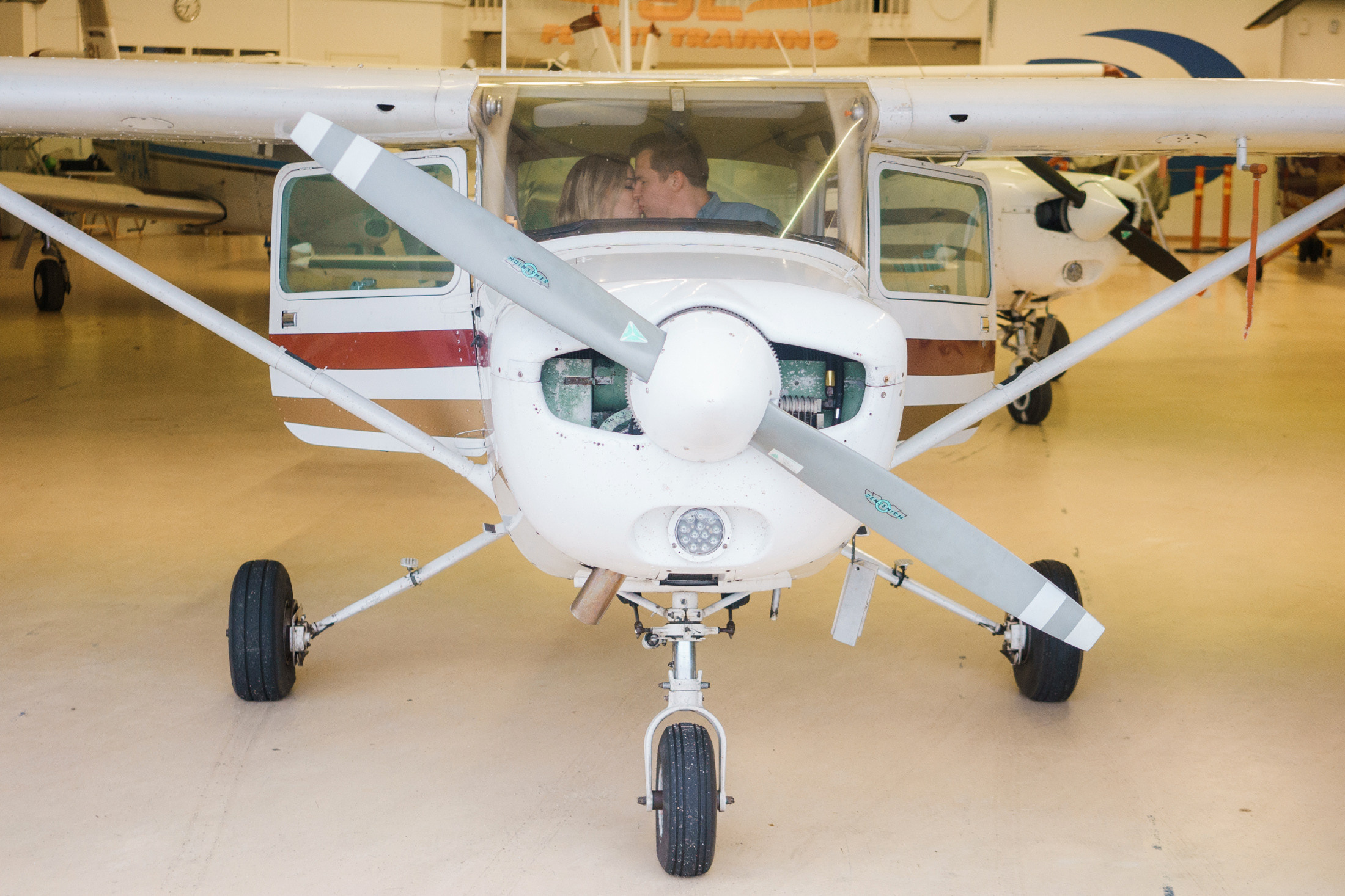 Kihlakuvaus Malmin lenkokentällä