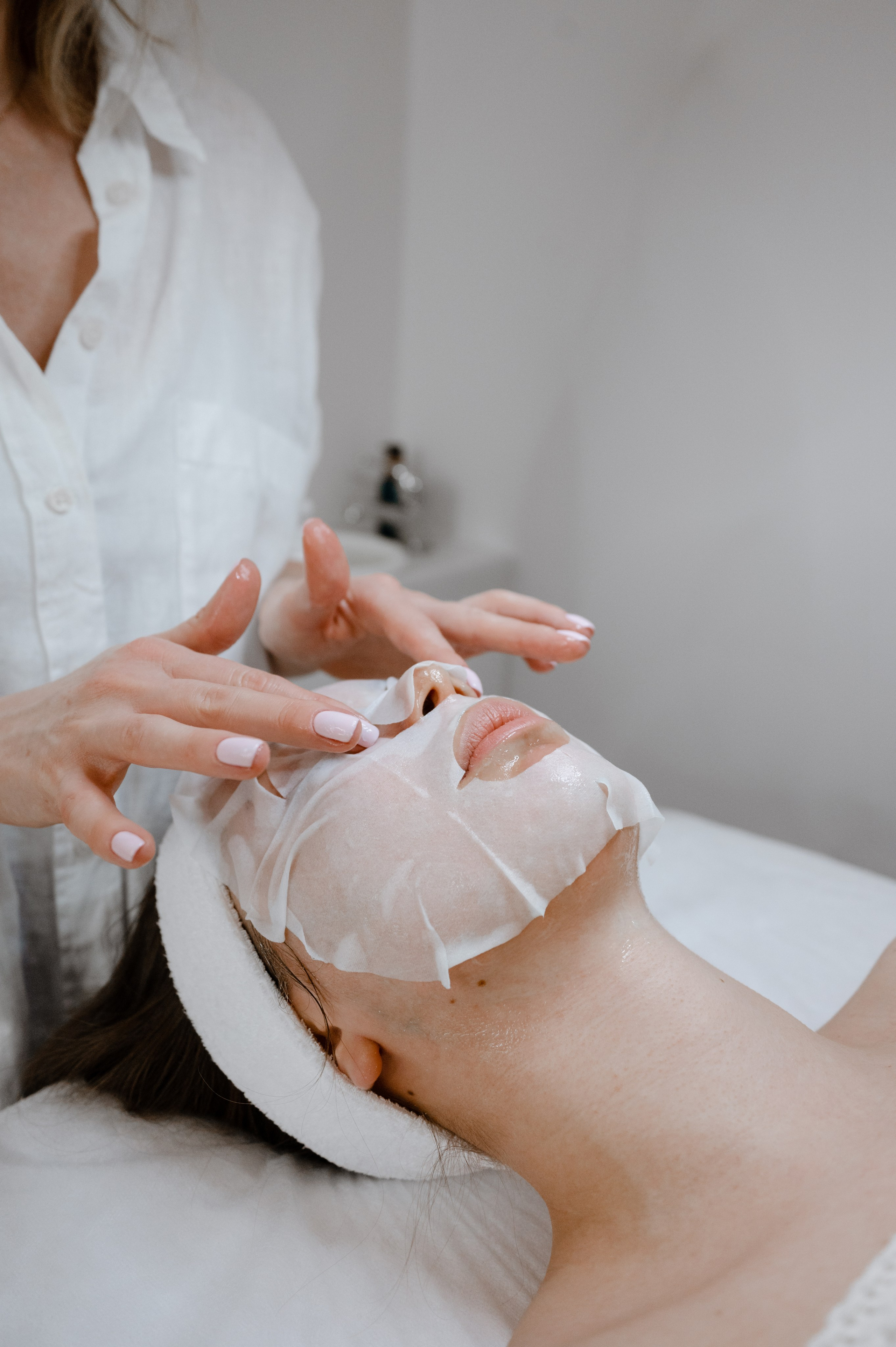 Astudio beauty studio in Prague. ANNA-MARIA PHOTO CONTENT CREATOR — фотограф, эстет, художник и визуальный эксперт в Instagram, работающий в Праге