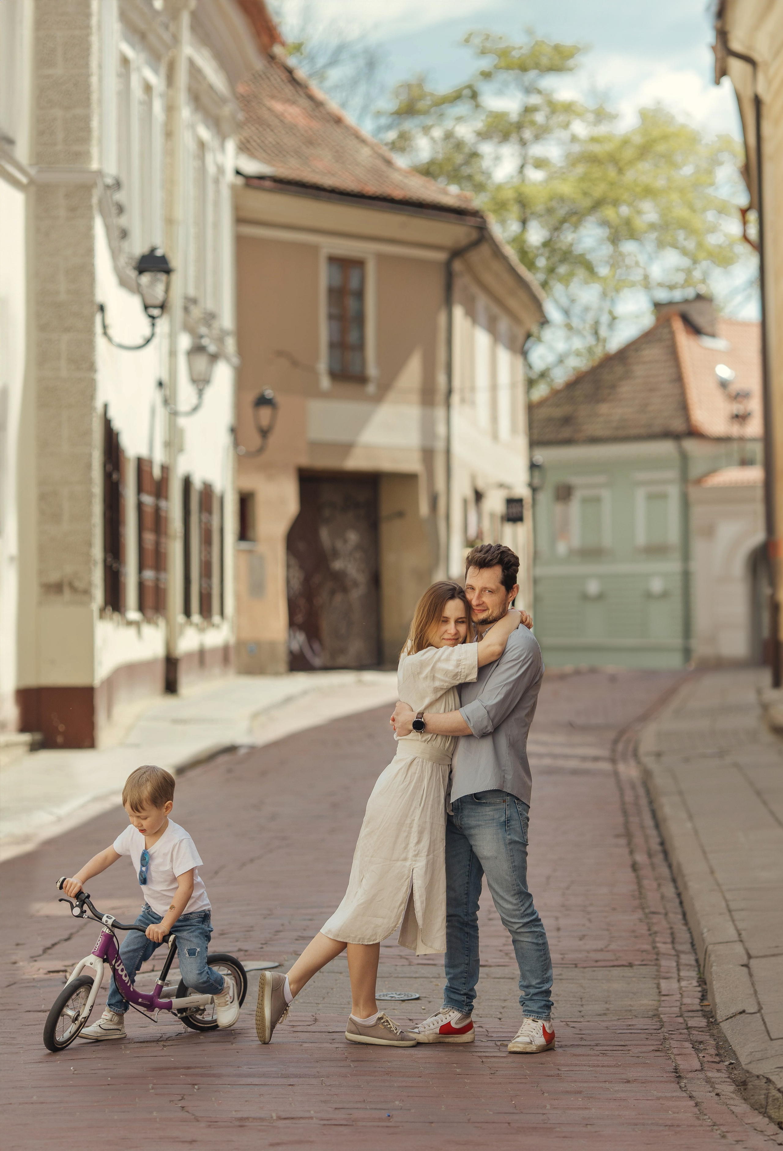 Семейная прогулка по старому городу в Вильнюсе. Семейный и детский фотограф в Вильнюсе Светлана Наумова